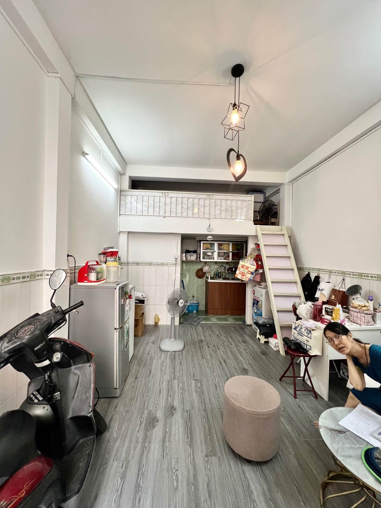 Nhà 2 tầng hiện đại, thoáng mát tại Hồ Bá Kiện