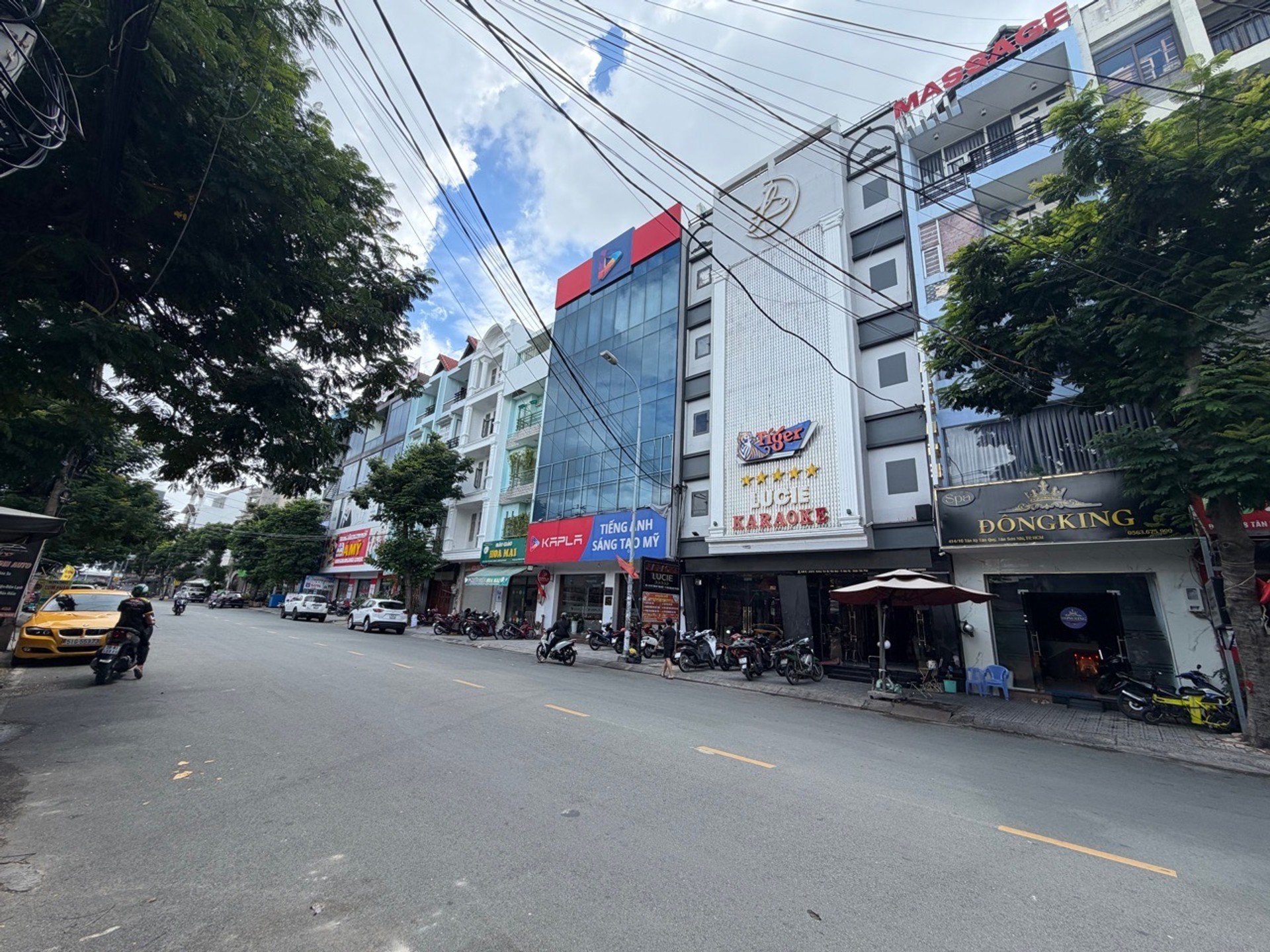 Đất vàng mặt tiền Tân Kỳ Tân Quý, đối diện AEON Tân Phú