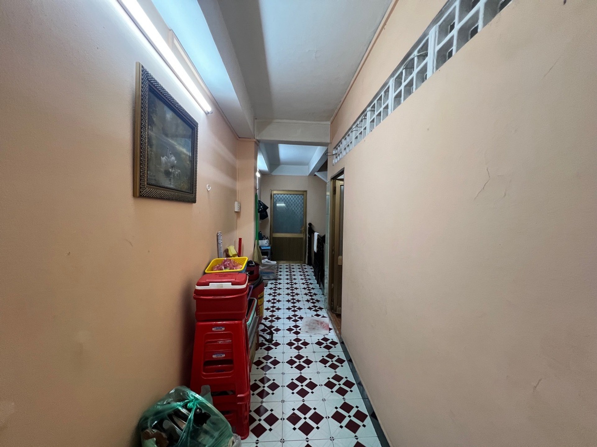 Nhà Mặt Phố Kinh Doanh Đỉnh Quận 5, 5 Tầng Rộng Rãi