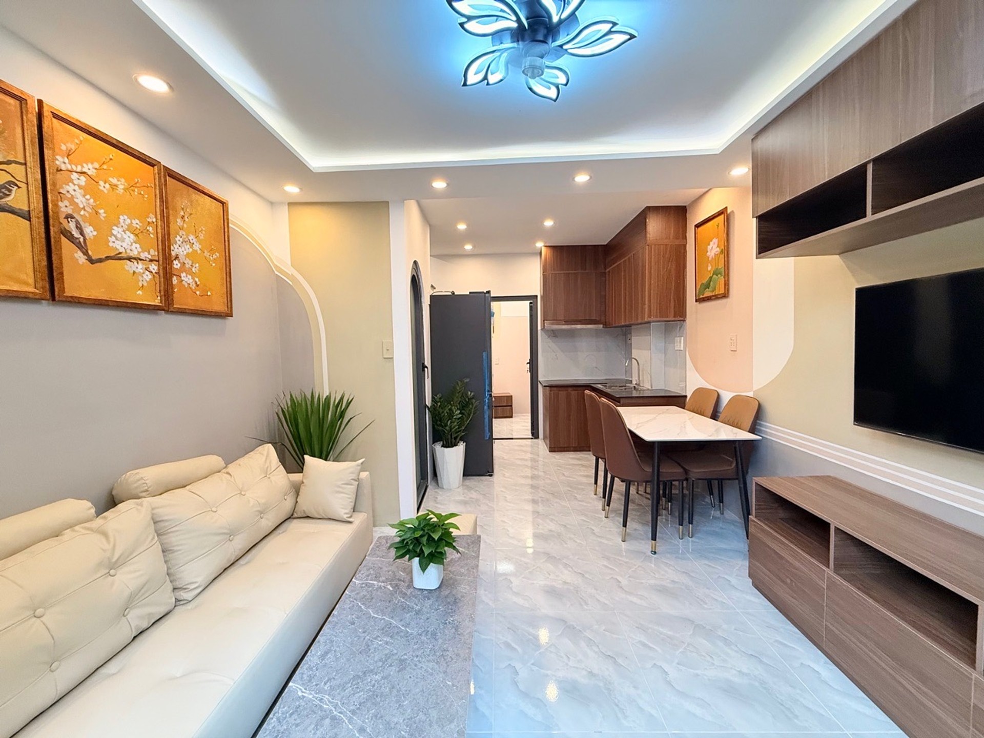 MUA 1 ĐƯỢC 2 - HXH NƠ TRANG LONG - 53M (7x8) - SỔ ĐẸP - 2 TẦNG - XÂY MỚI - DÒNG TIỀN 40 TRIỆU/THÁN