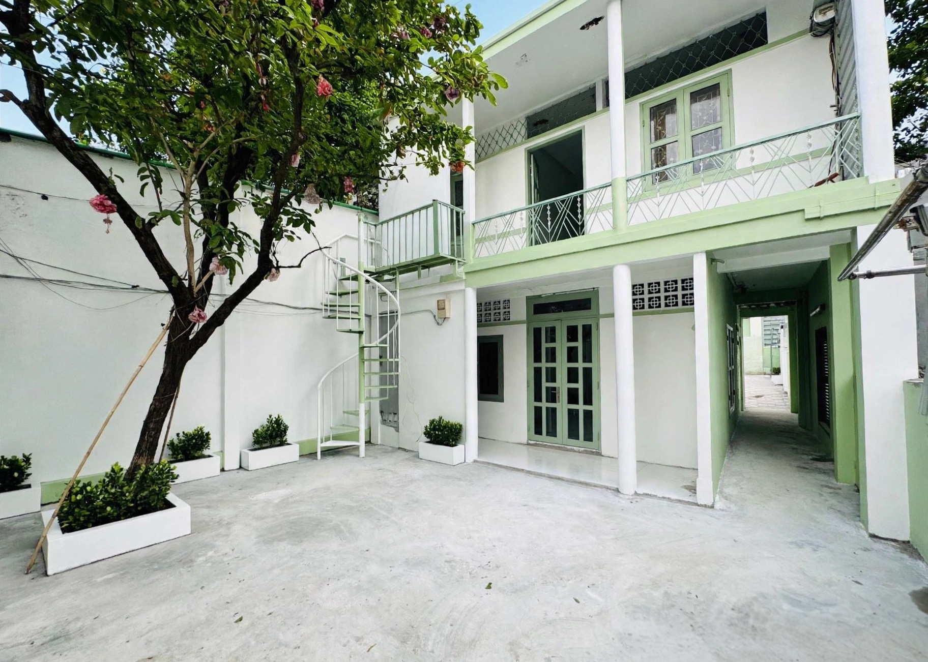 2 TẦNG - 162M² - 12 PHÒNG THU NHẬP 420TR/NĂM - NHỈNH 17 TỶ - HẺM 4M