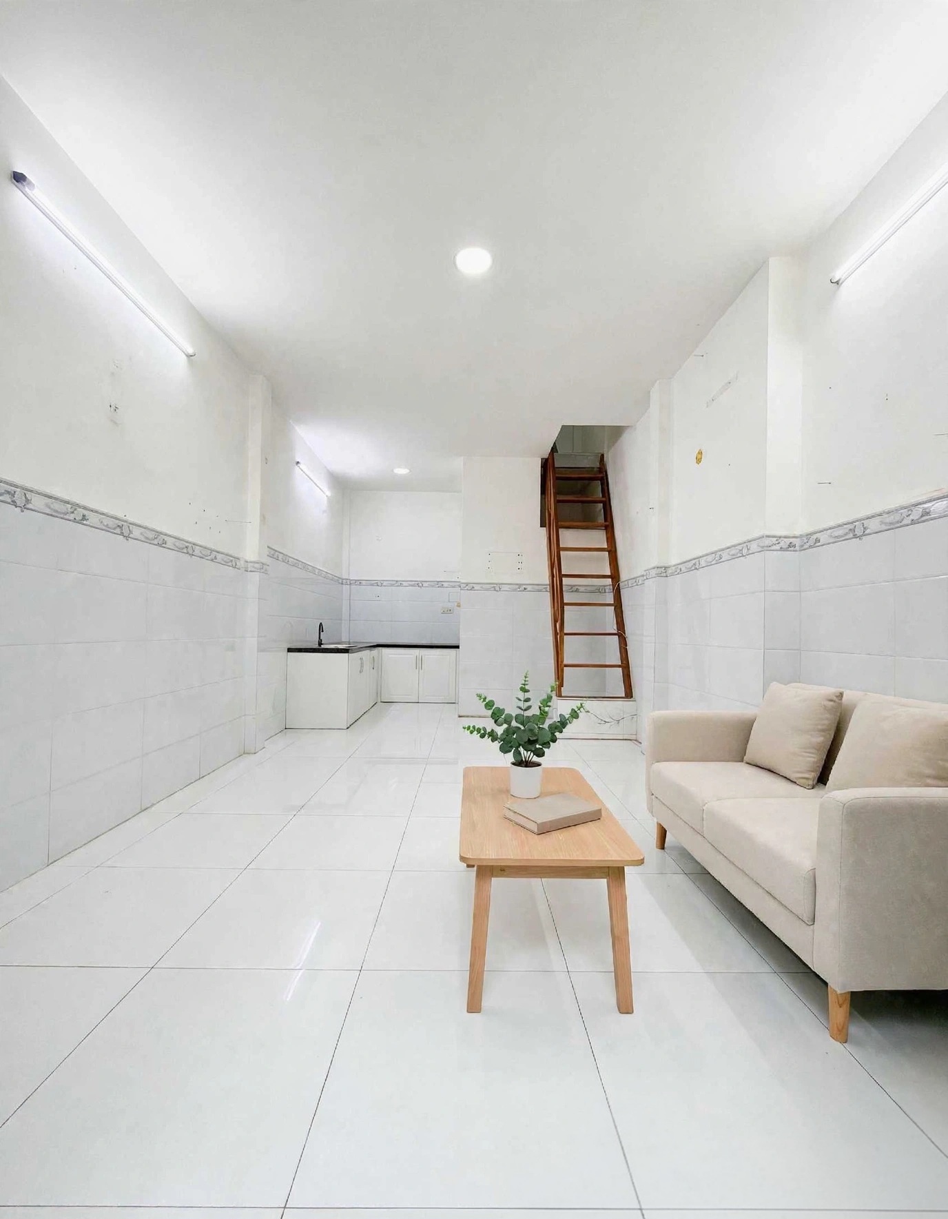 Gần khu Ẩm thực Vĩnh Khánh - 2 Tầng - 28m2 - Nhỉnh 2 tỷ - Sổ vuông đẹp