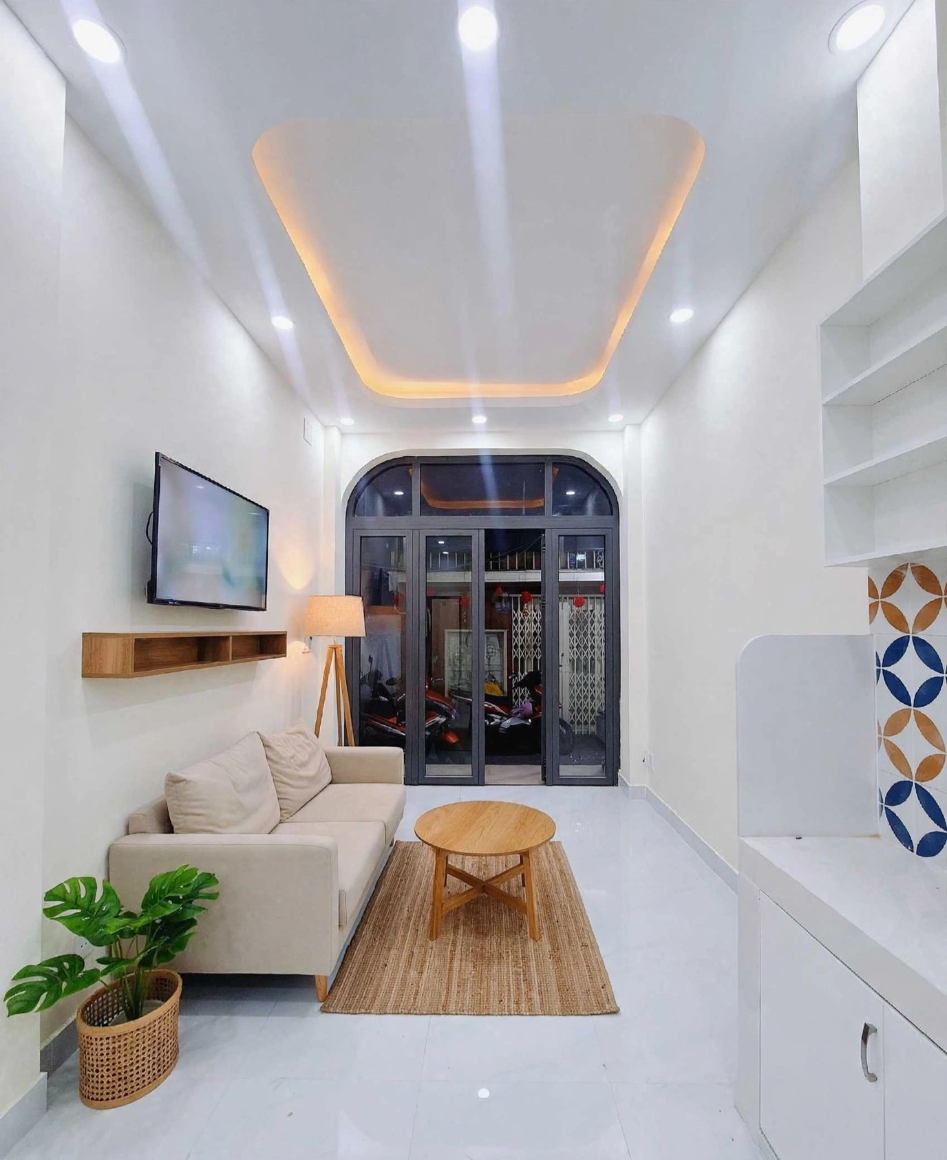 TRỤC TÔN ĐẢN - 2 TẦNG - 33.5M² - CÓ PHÒNG DƯỚI ĐẤT - 3.9 TỶ