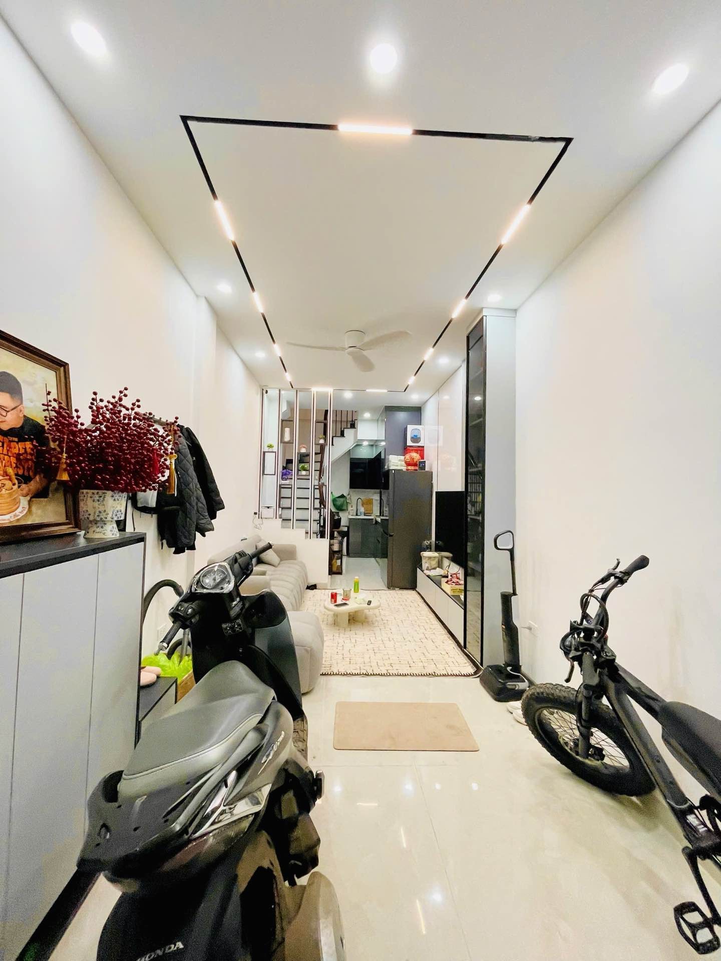 Bán nhà riêng 5 tầng gần cụm Bách Kinh Xây, ô tô 3m, 27m² tại phường Bạch Mai