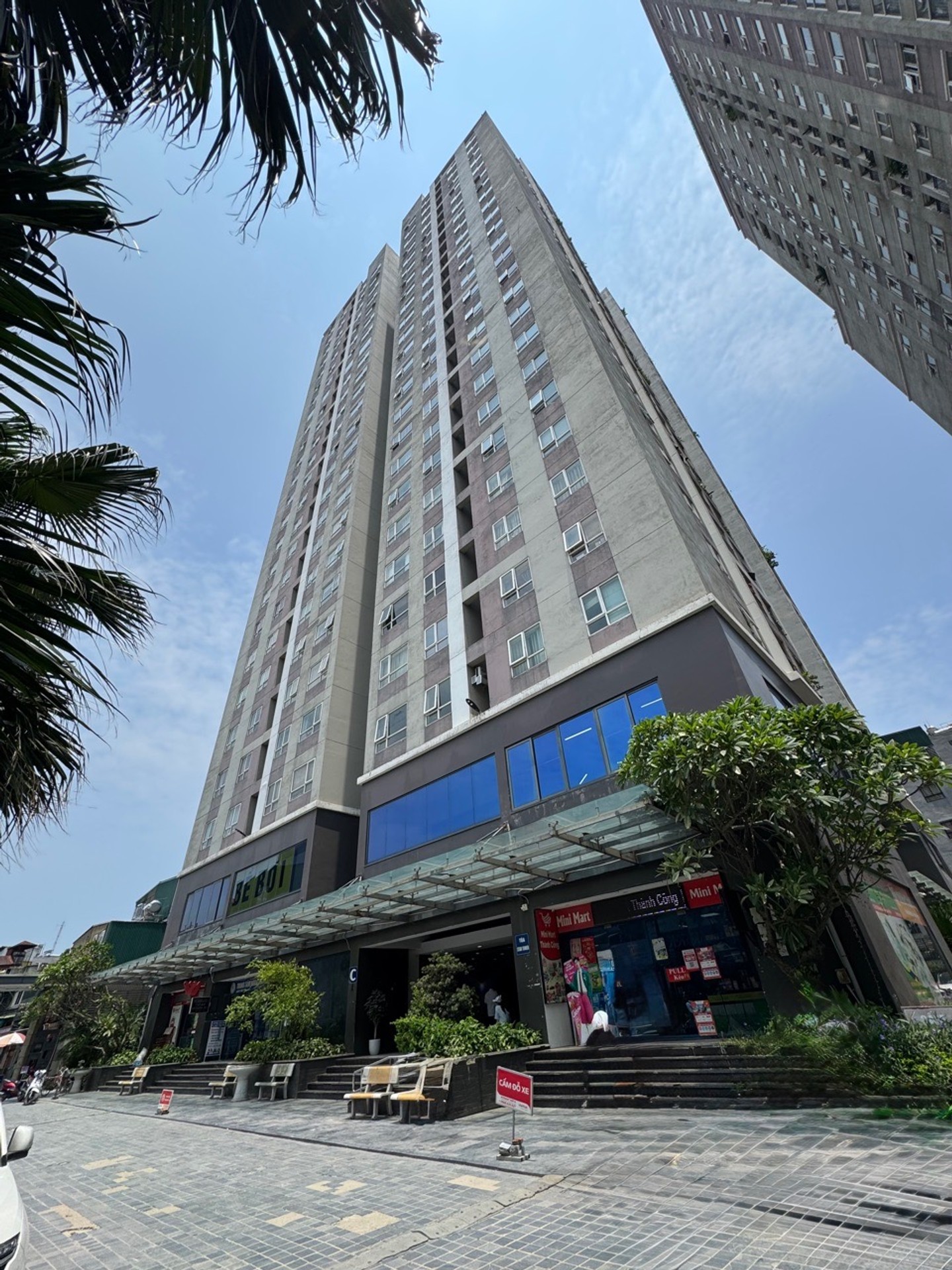 Bán căn hộ chung cư 3 phòng ngủ khu Khương Trung 93m giá 8,8 tỷ