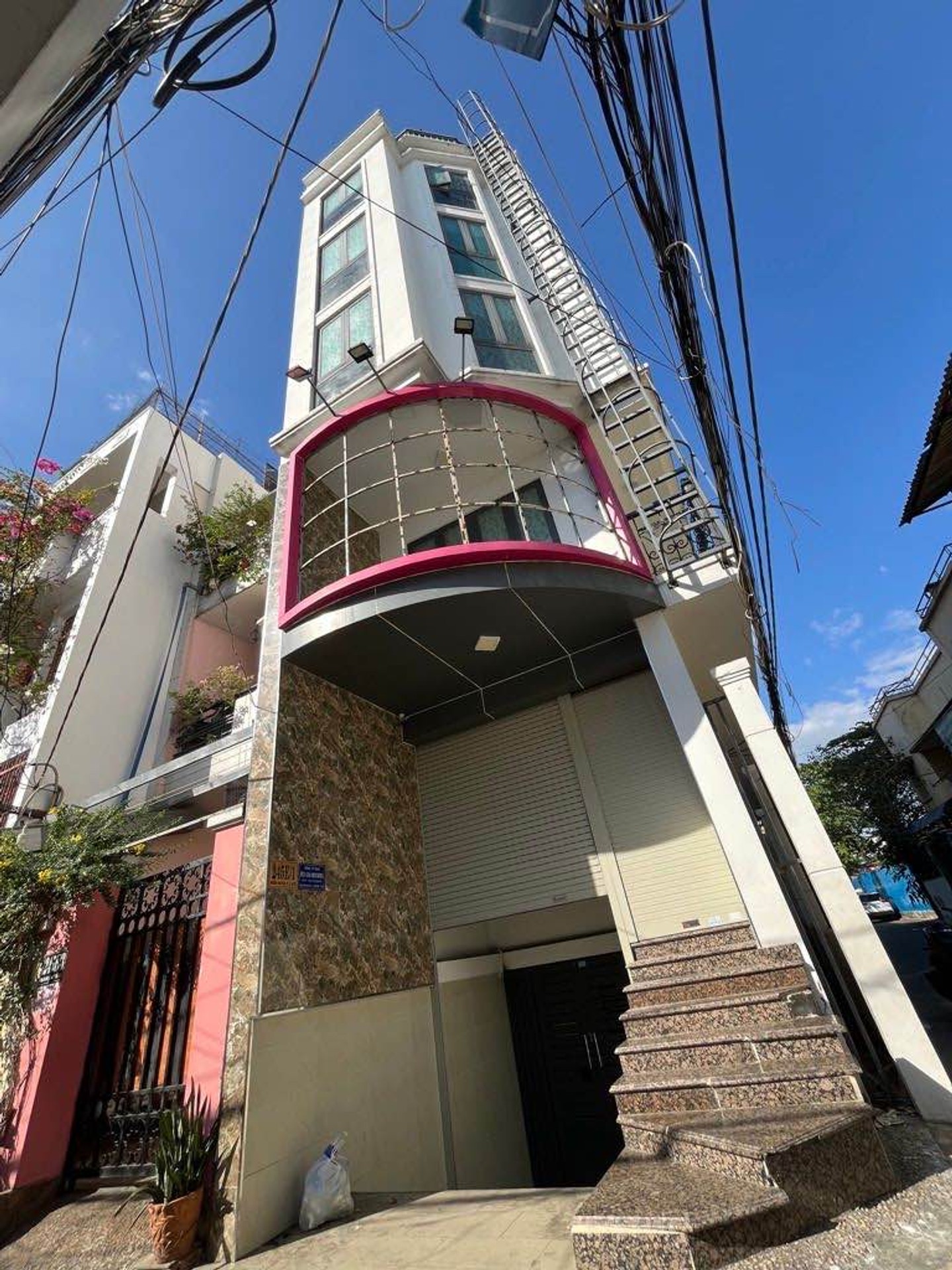 Bán nhà riêng 6 tầng tại phường Tân Sơn Hoà, Tân Bình, vị trí góc 2 mặt tiền