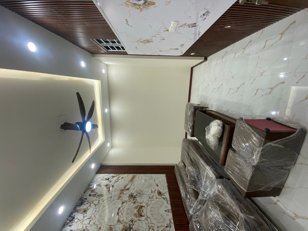 Nhà phân lô 5 tầng, 42m2, thang máy, 6PN gần Ngã 5 Hà Trì, Hà Đông