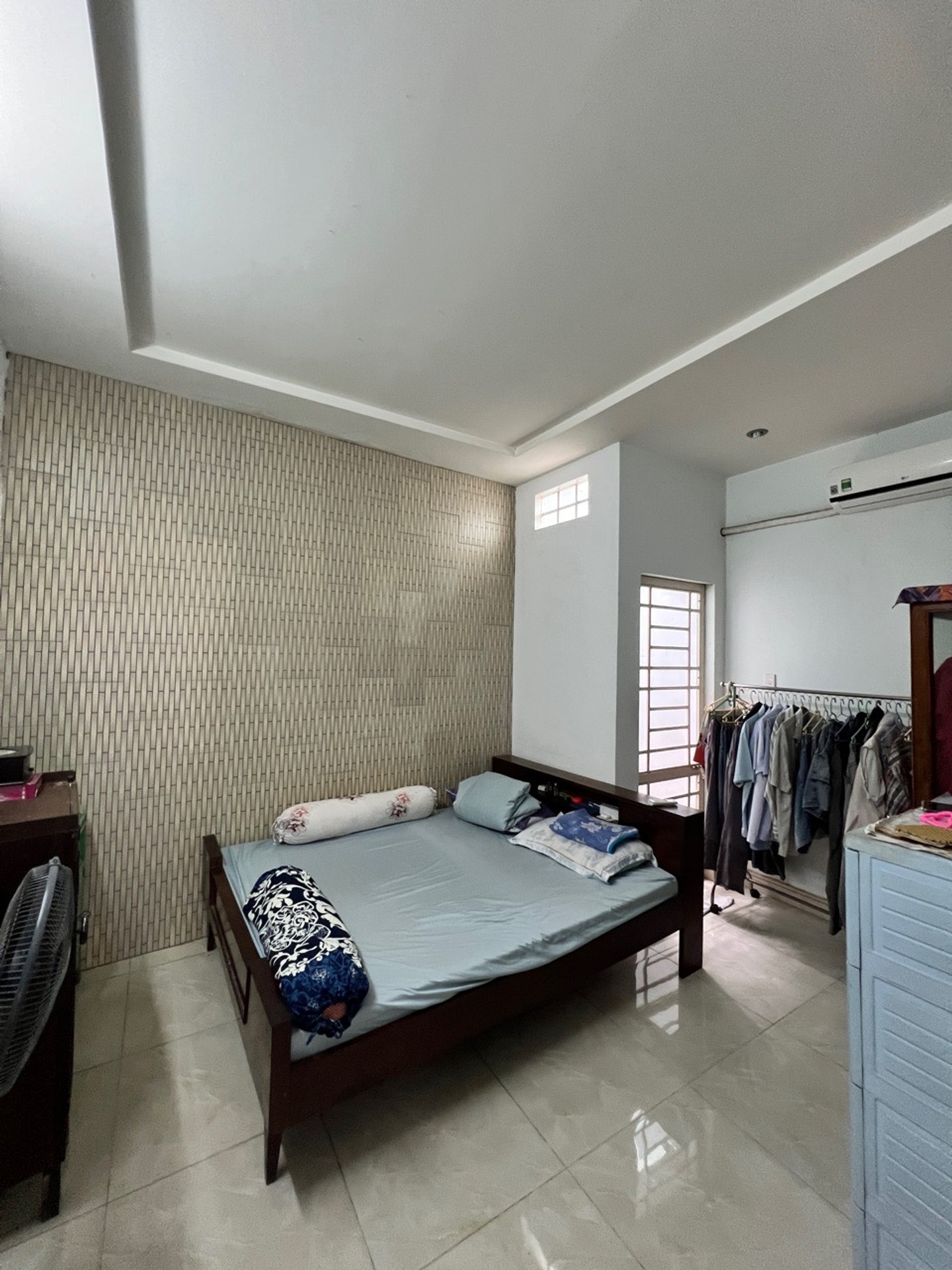 Nhà Mặt Phố Sát Ngã Tư Thủ Đức - Đỉnh Cao Vị Trí và Tiện Ích