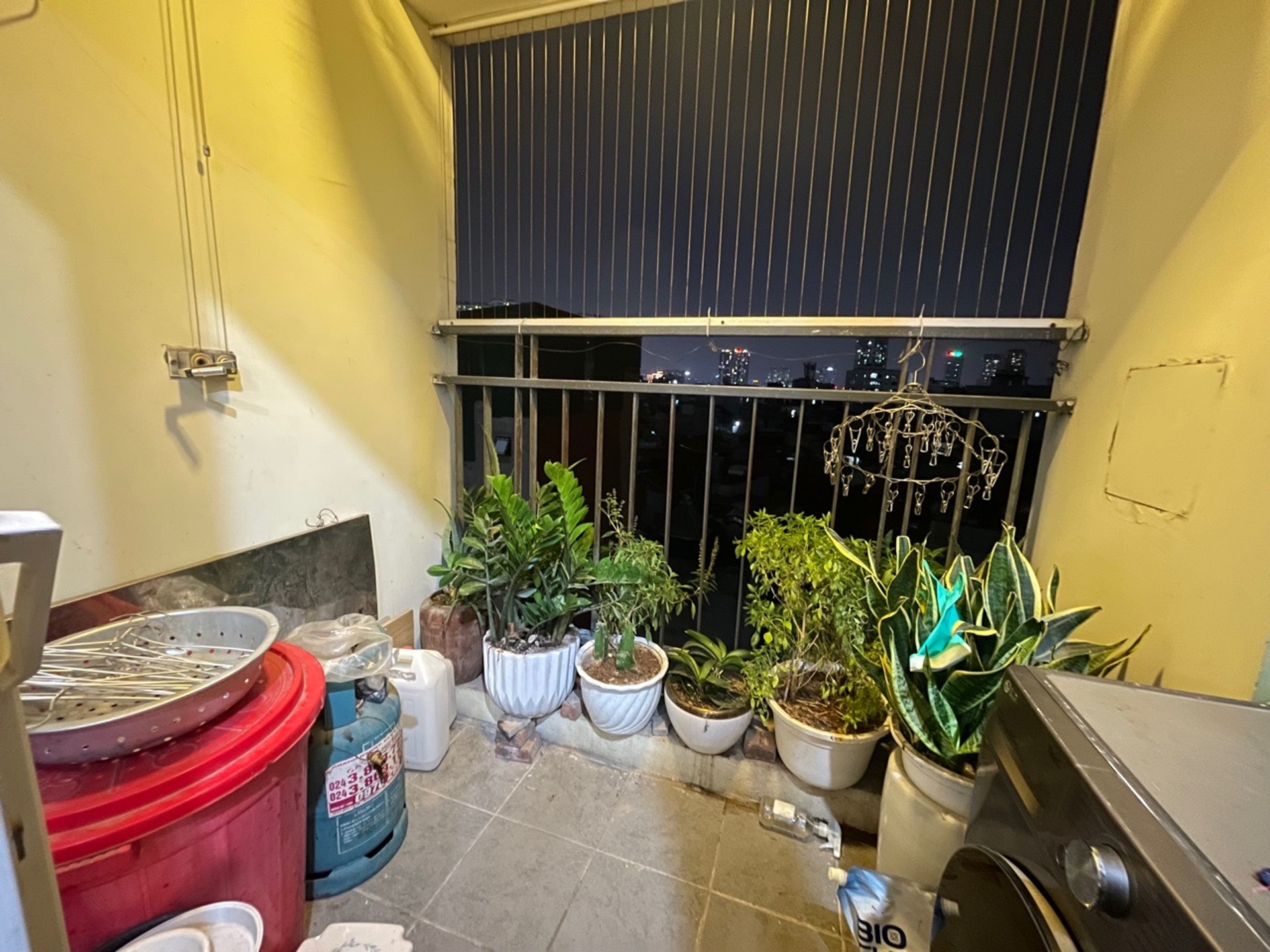 Bán căn hộ chung cư 3 phòng ngủ, 90m2 tại Khương Trung,pháp lý đầy đủ