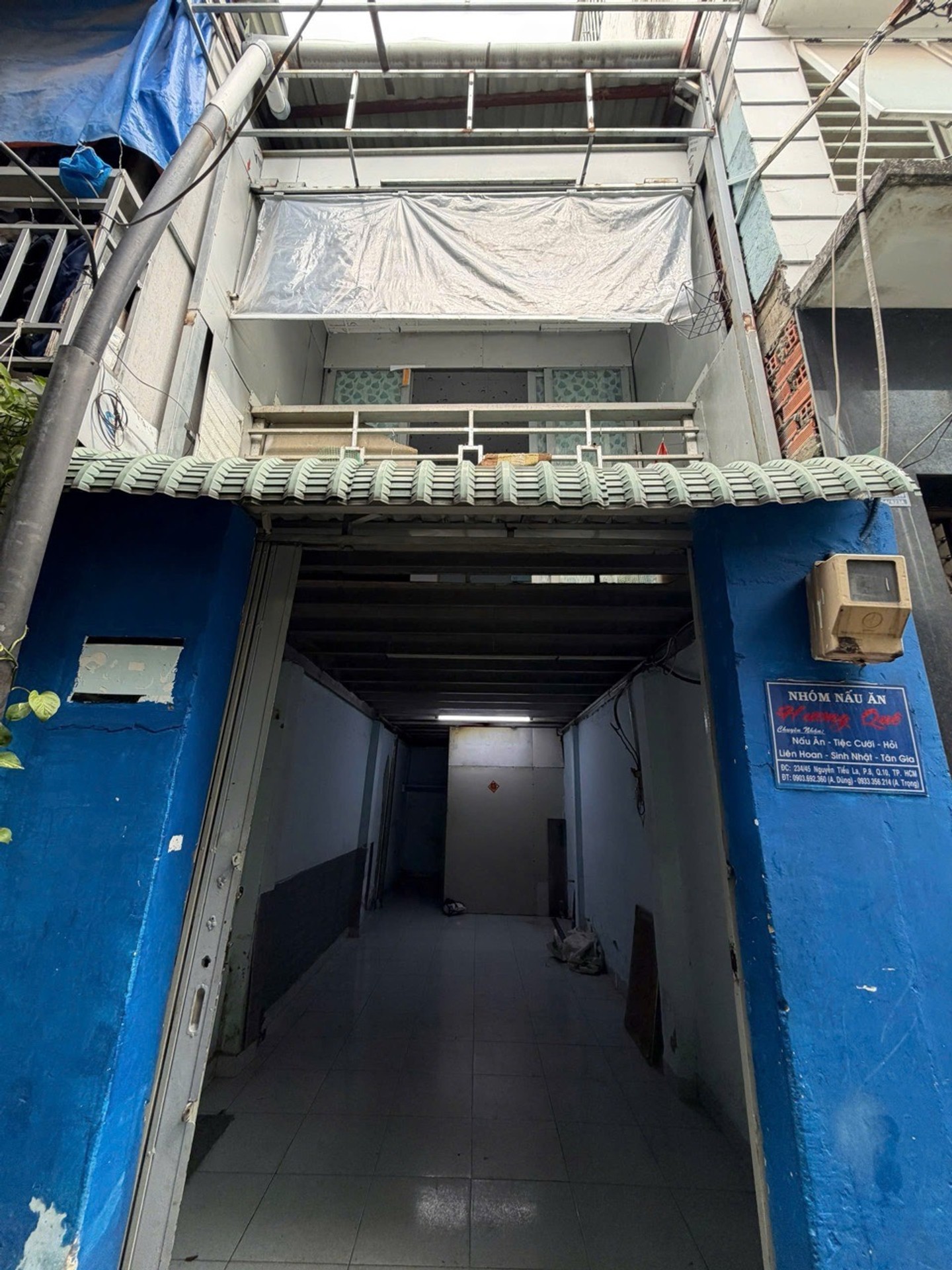 Nhà 2 tầng xinh xắn, giá sốc ngay trung tâm quận 10
