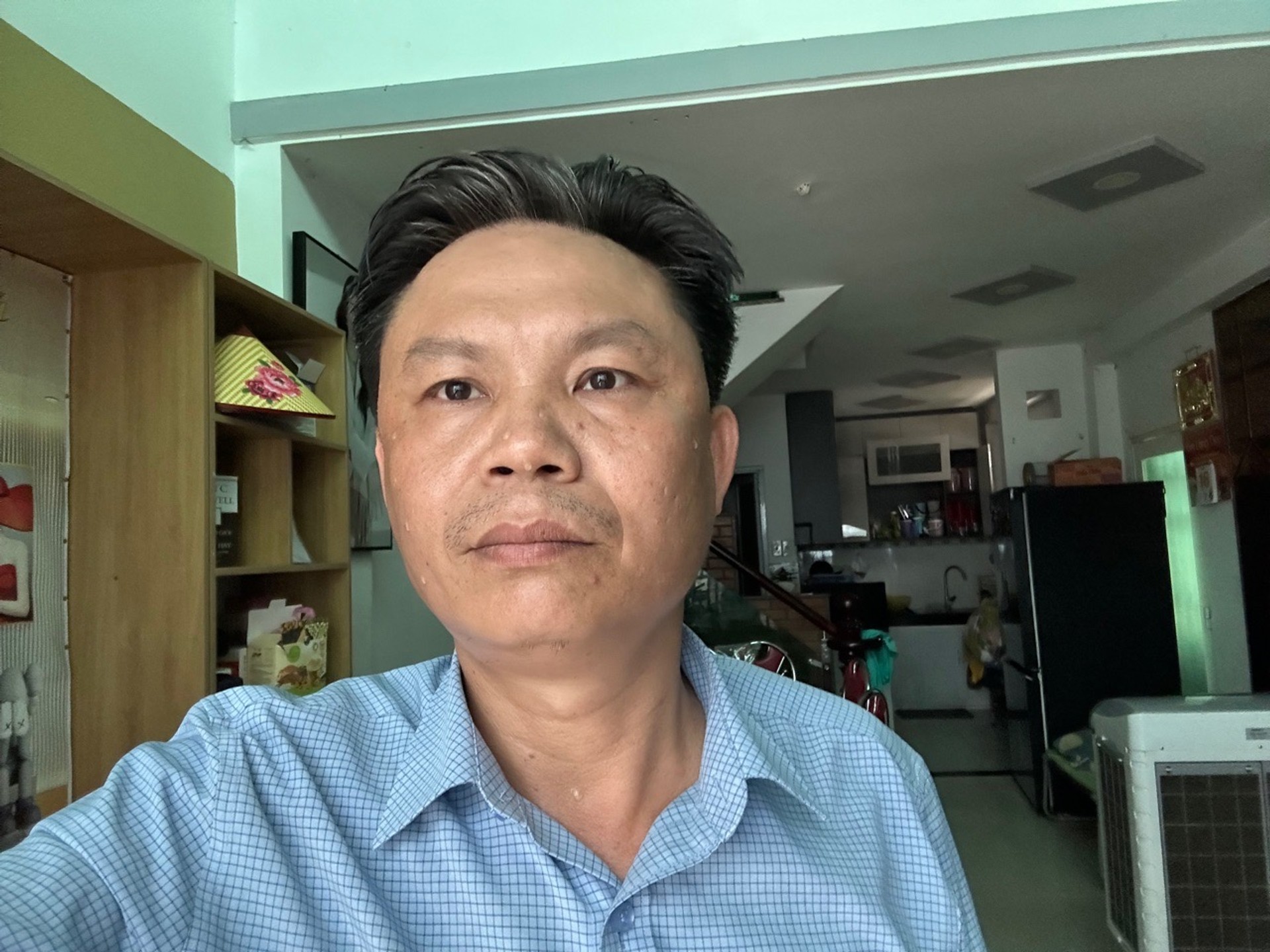 Nhà 3 Tầng Hẻm 3m Quận Tân Bình - Gần chợ Phạm Văn Hai