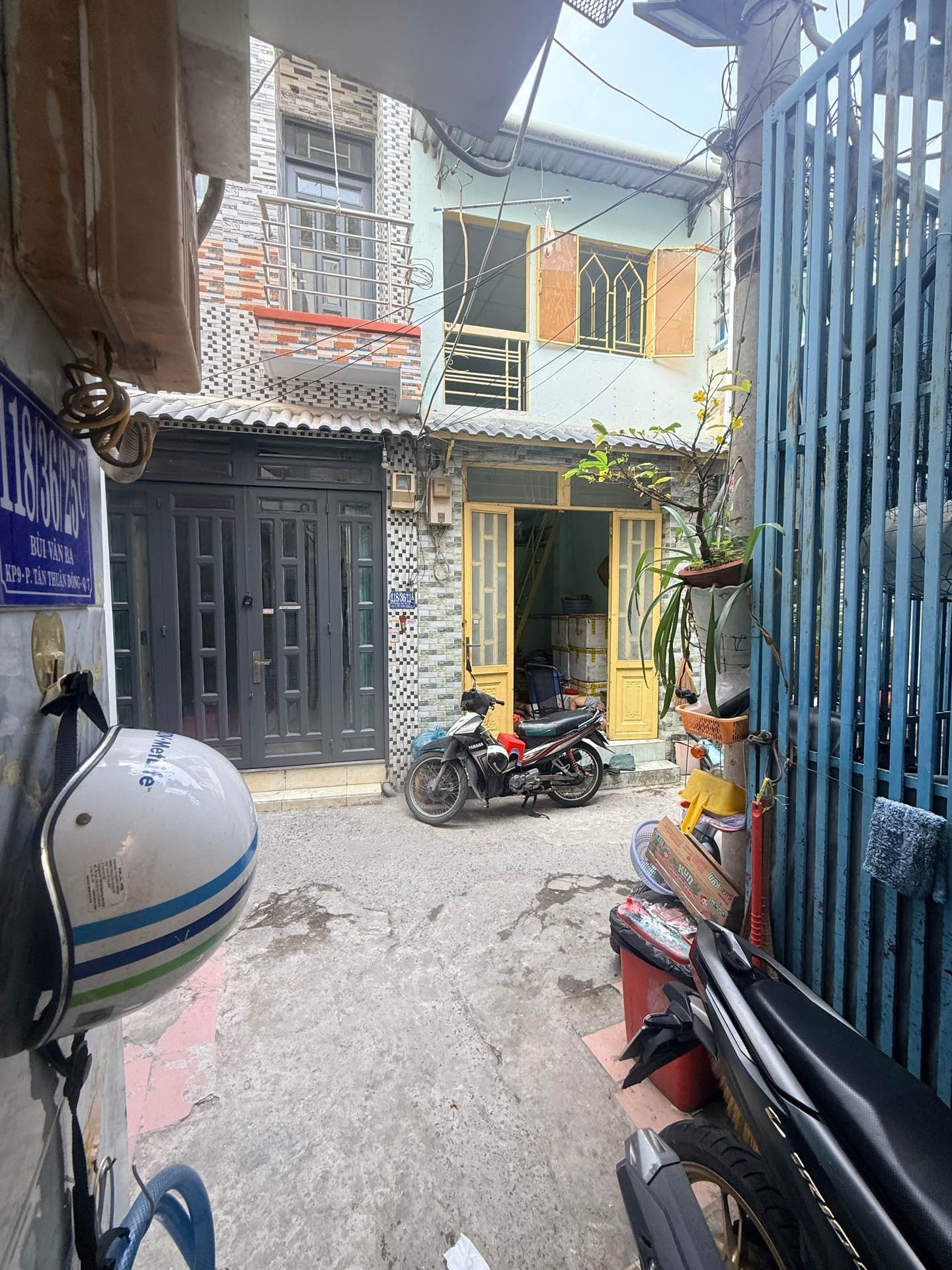 QUẬN7|BÙI VĂN BA|12M²|3 TẦNG| HẺM 2M|SHR|2PN|2WC