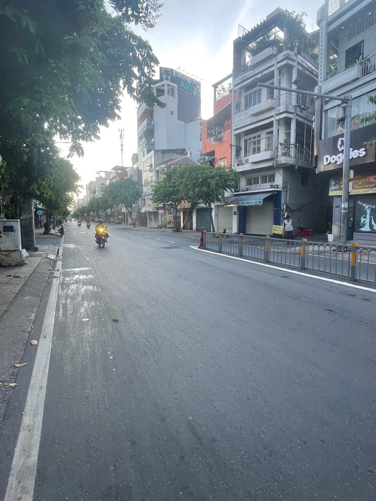 Bán nhà mặt phố 4 tầng diện tích 130.9m2 tại phường Bàn Cờ, quận 3