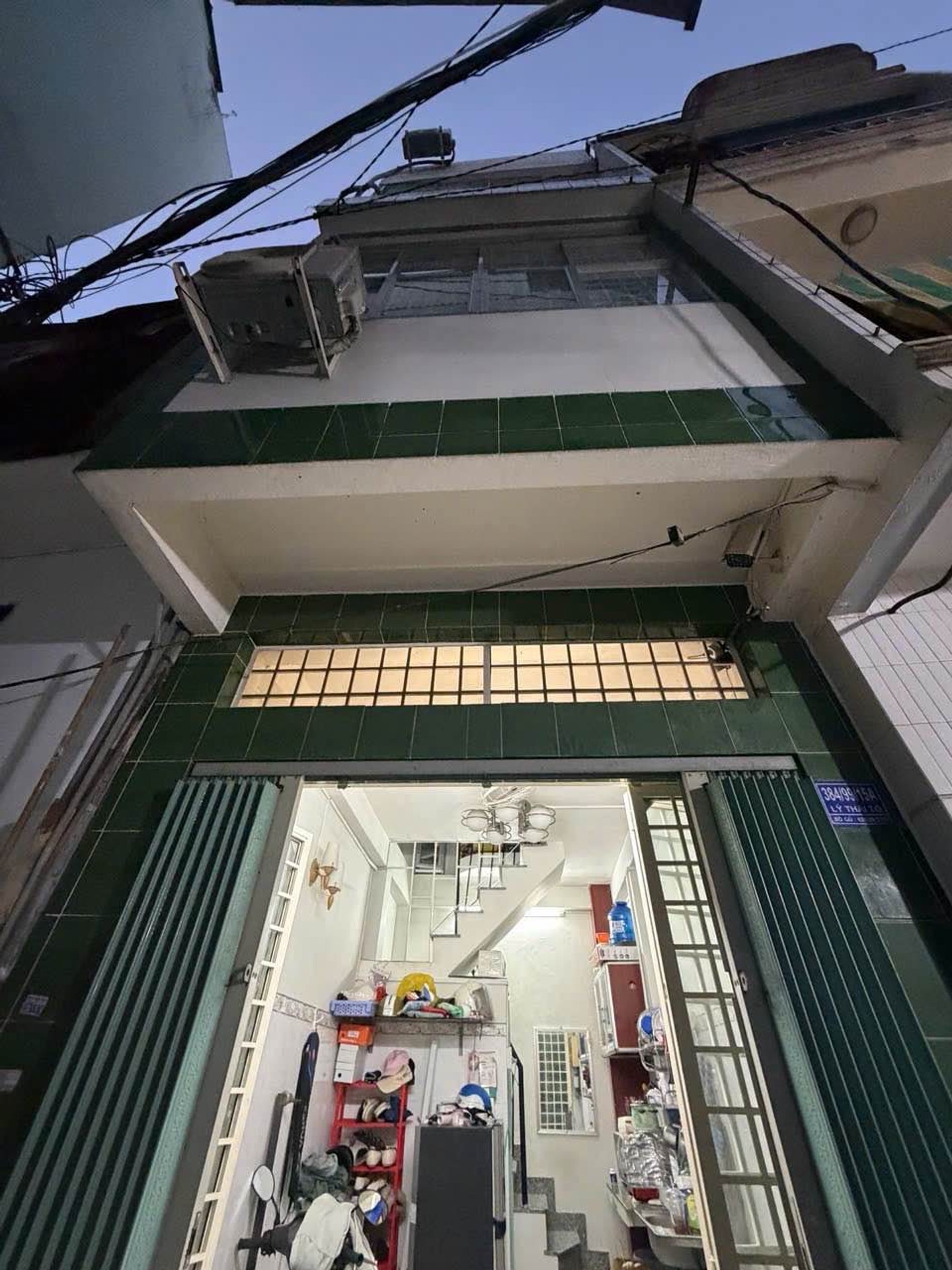 Nhà đẹp quận 10 giá sốc, xách vali vào ở ngay