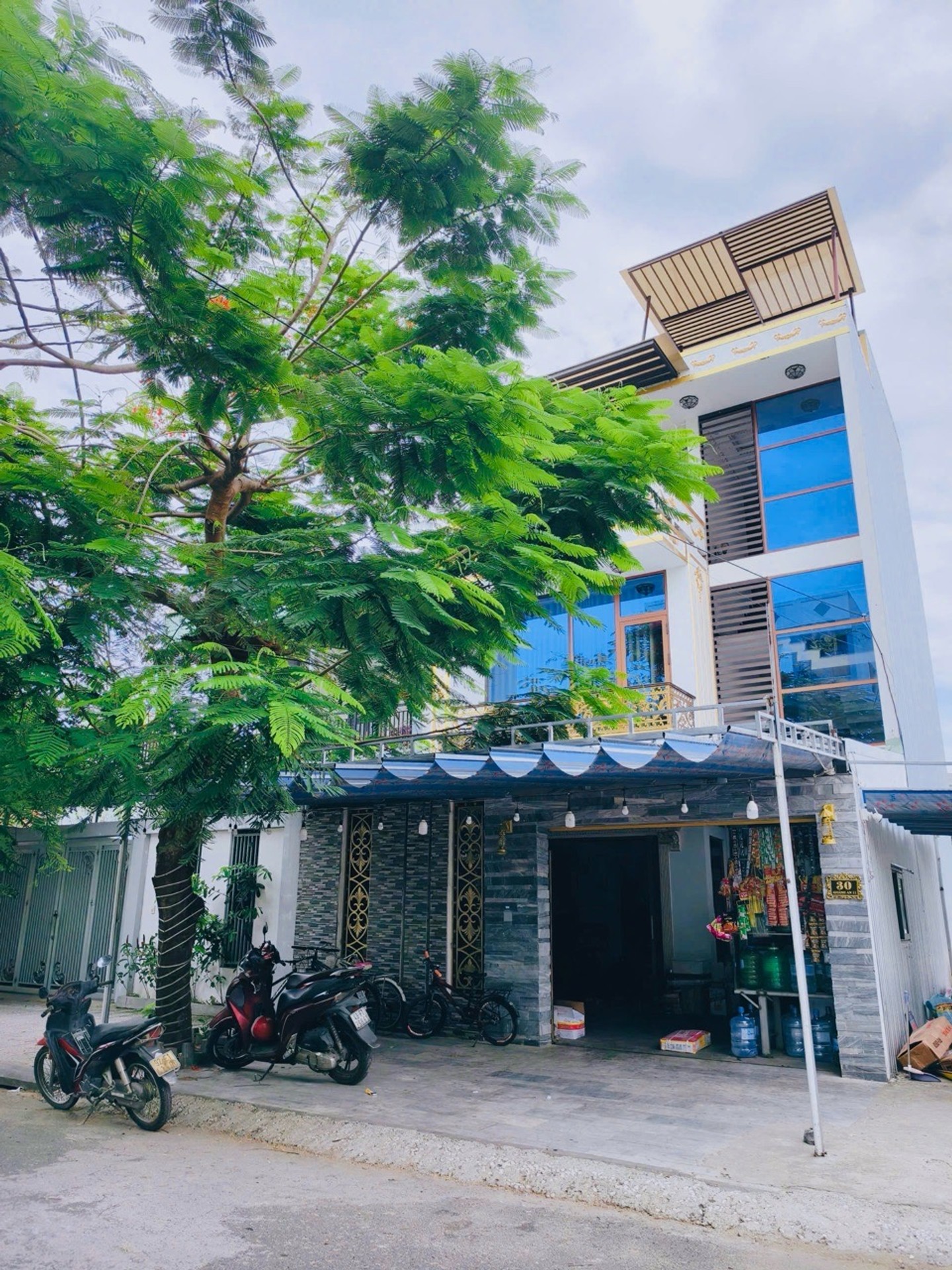 Biệt Thự Mặt Phố 3 Tầng Siêu Đẳng Cấp Tại Khánh An, Đà Nẵng