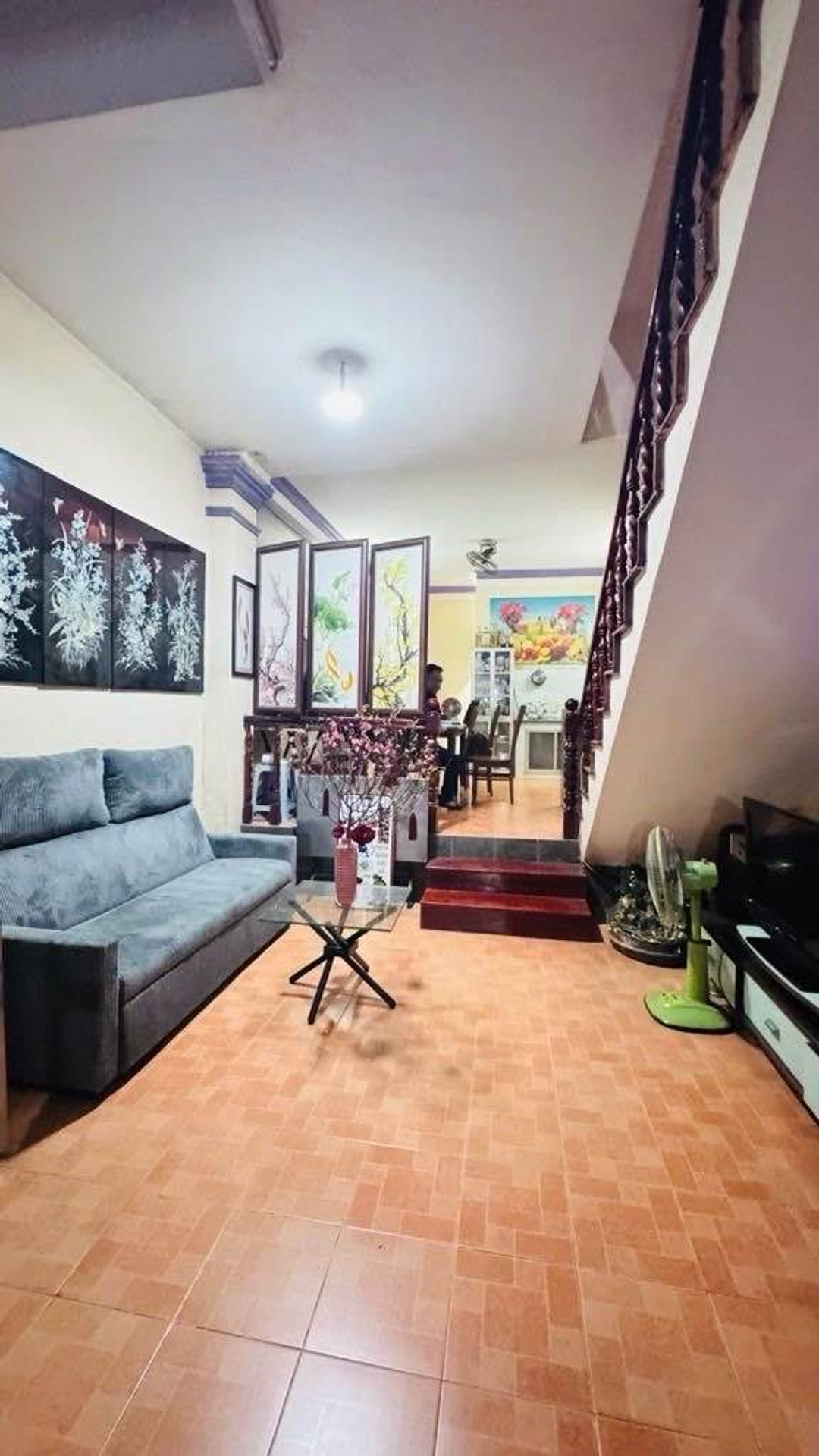 Nhà mặt phố 3 tầng rộng 243m2 mặt tiền 10m khu vực Tân Bình