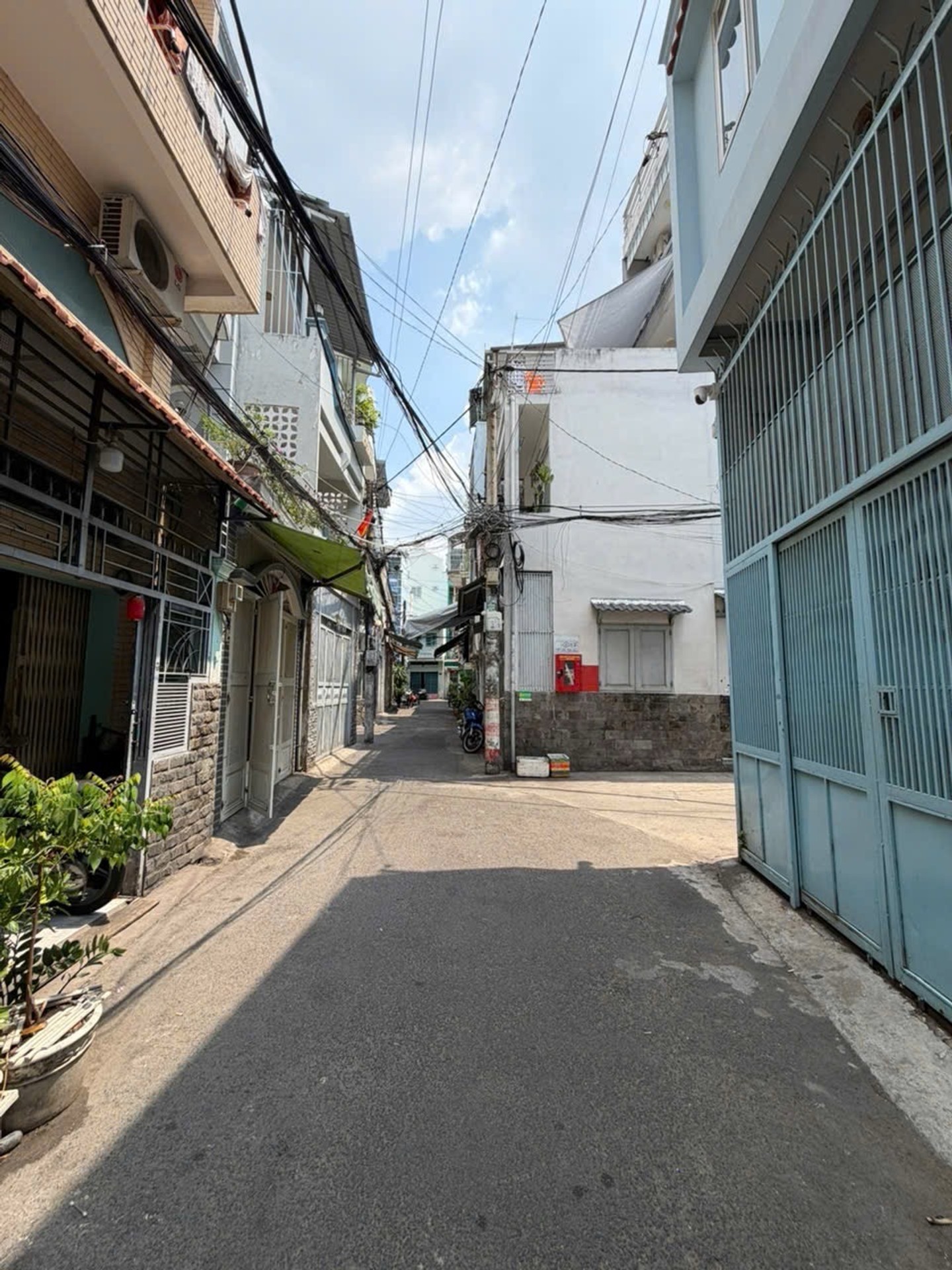 Bán nhà riêng 3 tầng diện tích 42m² tại phường Tân Sơn Nhất trung tâm quận Tân Bình