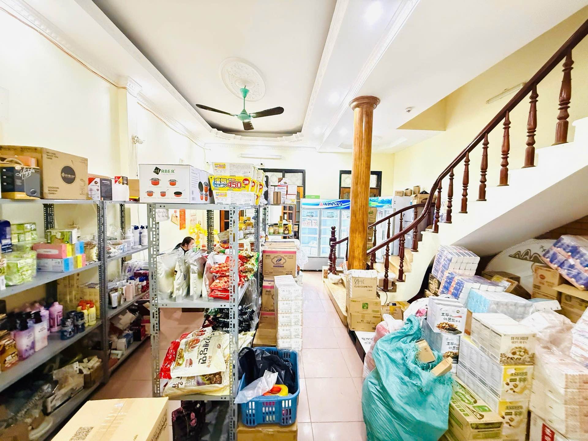 HOÀNG QUỐC VIỆT – CẦU GIẤY - PHÂN LÔ VIP – Ô TÔ TRÁNH – 2 THOÁNG TRƯỚC SAU