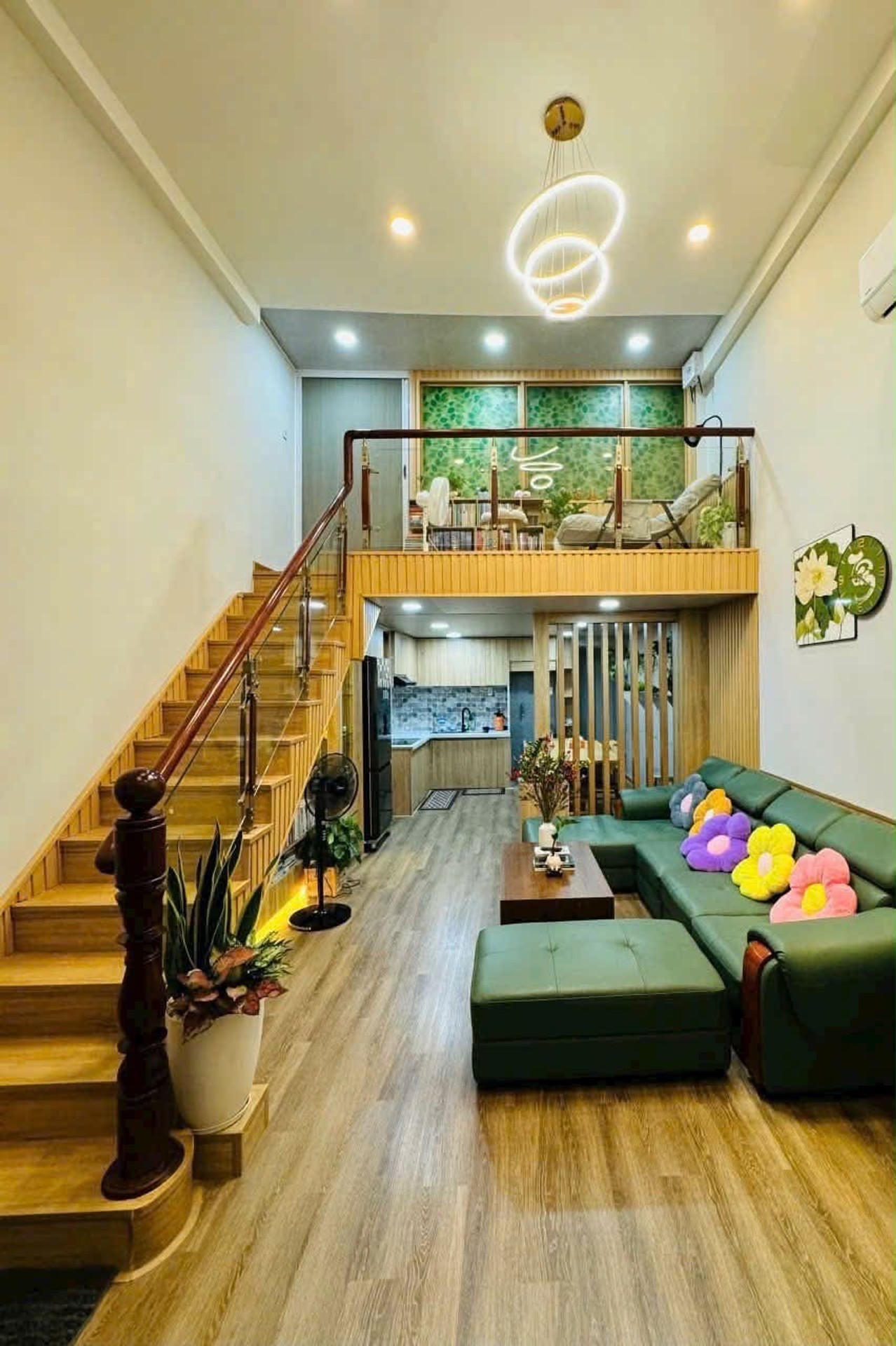 Nhà xinh 3PN gần vòng xoay Trung Sơn, cực hiếm tại Chánh Hưng