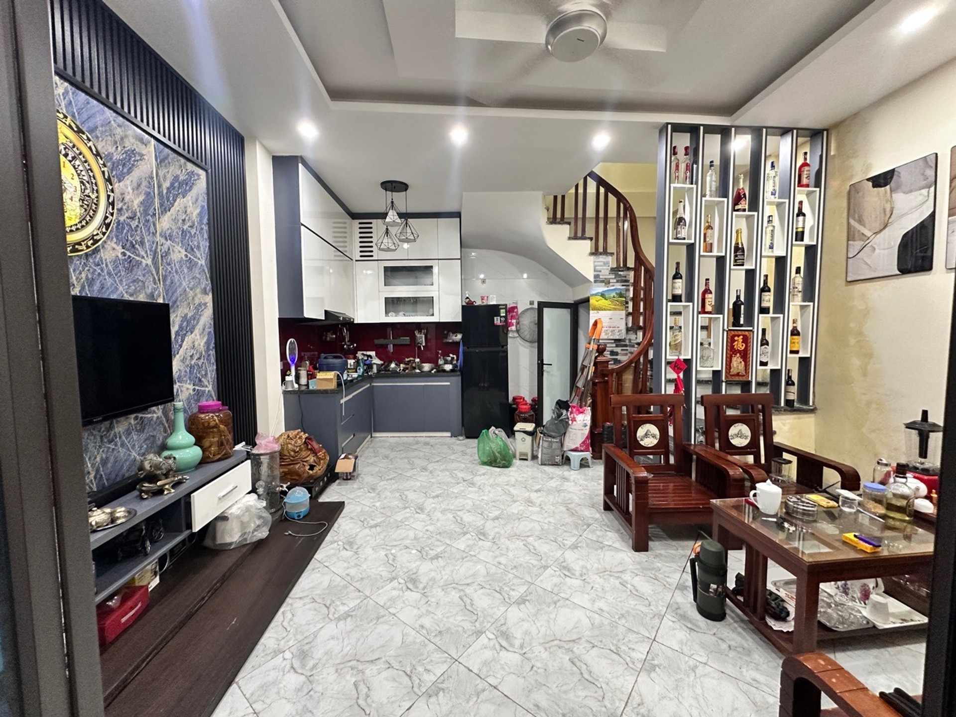 7,5 tỷ Nhà đẹp 5 tầng ngõ rộng, gần phố Nam Dư