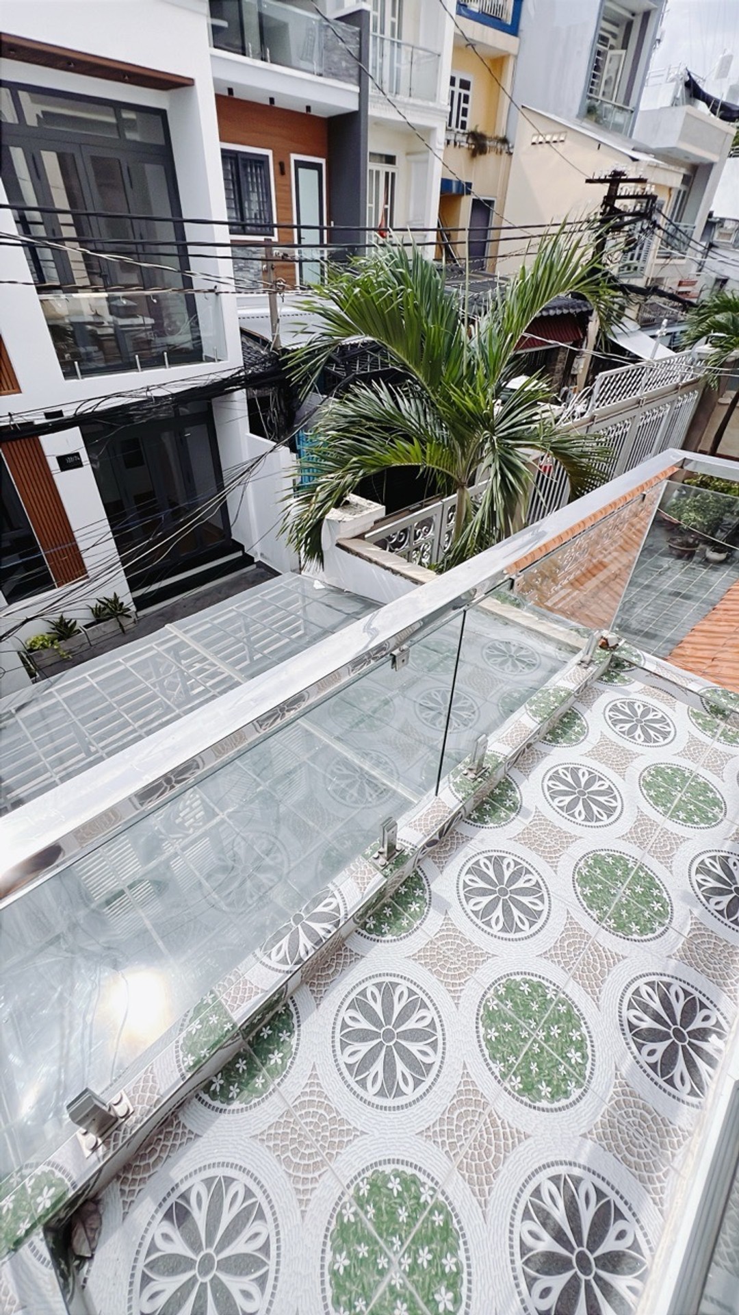 NGAY KHU ẨM THỰC CHỢ 200 - HẺM TO 4M - 3 TẦNG - 41M2 - CHỈ 4.5 TỶ