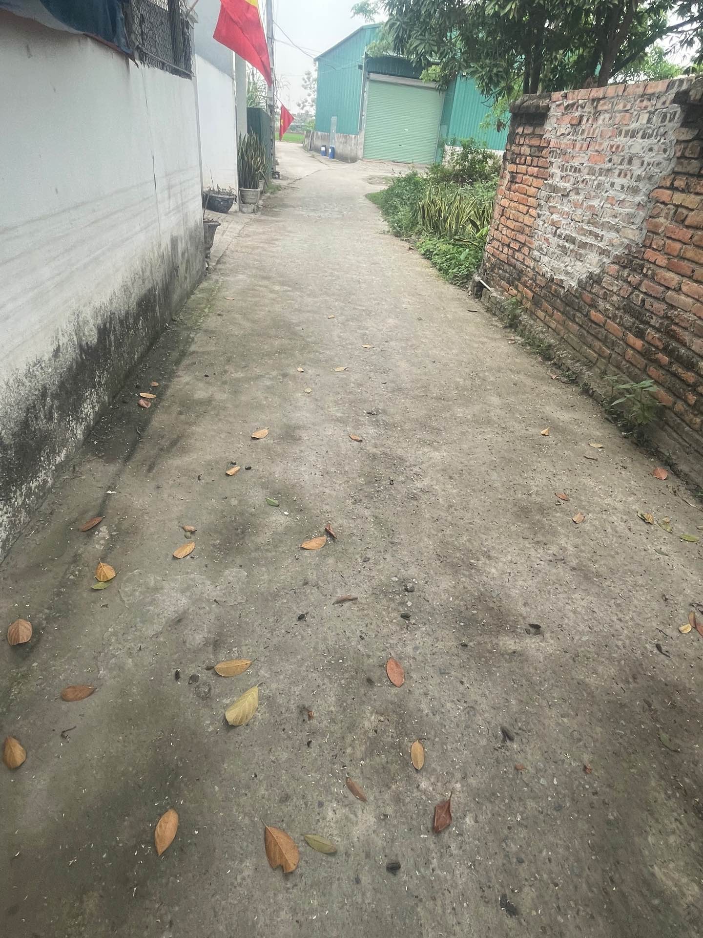 Đất thổ cư ô tô vào nhà, ngõ thông Phú Minh