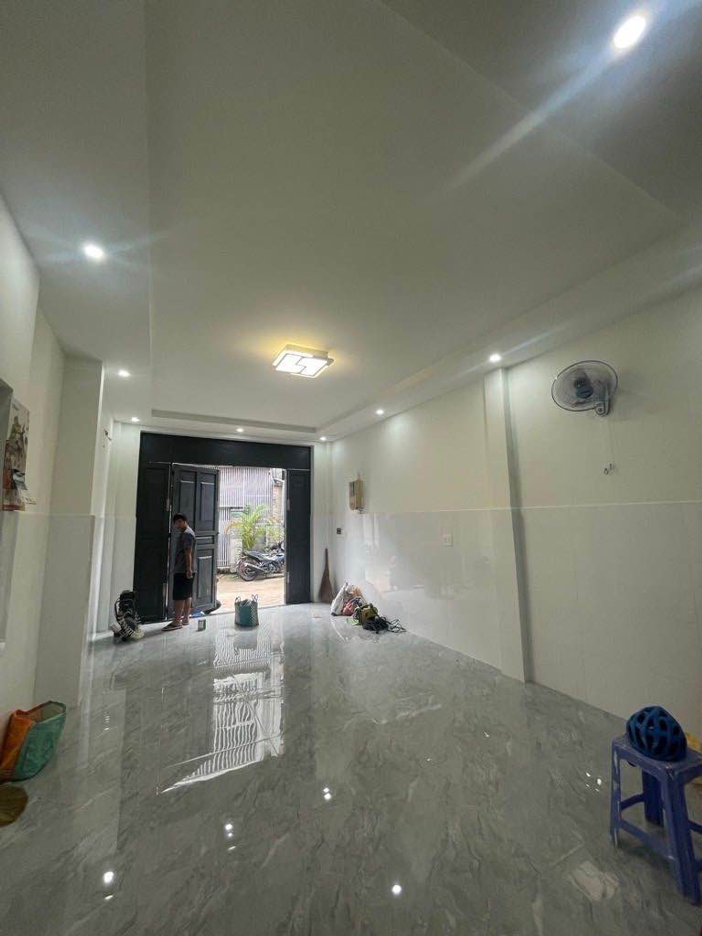 HẺM XE HƠI HOÀNG VĂN THỤ, NGAY CÔNG VIÊN - P4 TÂN BÌNH - KHU VIP GẦN SÂN BAY - (4Mx13M)x2 TẦNG ,