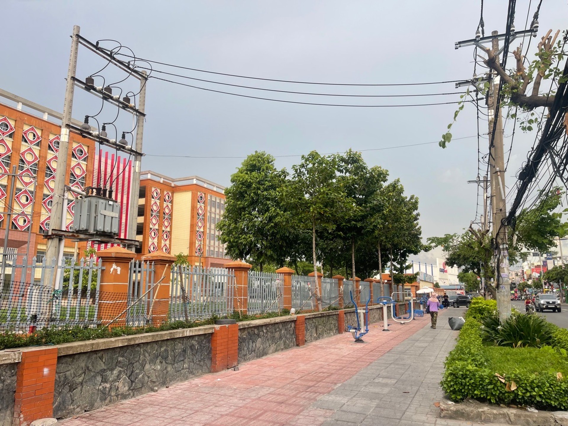 Bán nhà riêng 3 tầng 41m² tại Hà Đặc, pháp lý chuẩn, mặt tiền 3.1m