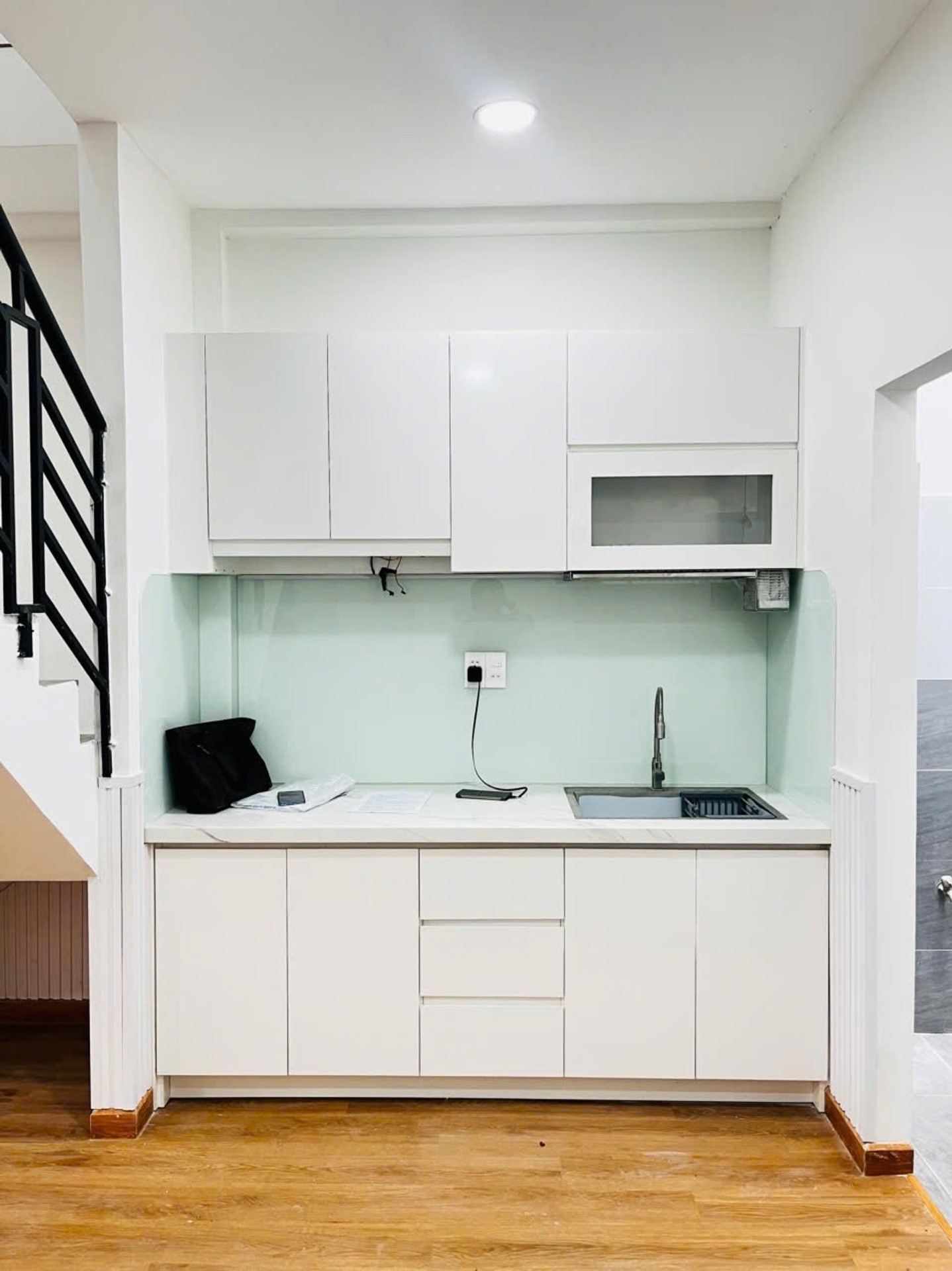 Bán nhà riêng 2 tầng 39m2 ở Tân Phú, giá 5,2 tỷ, hẻm rộng ô tô vào