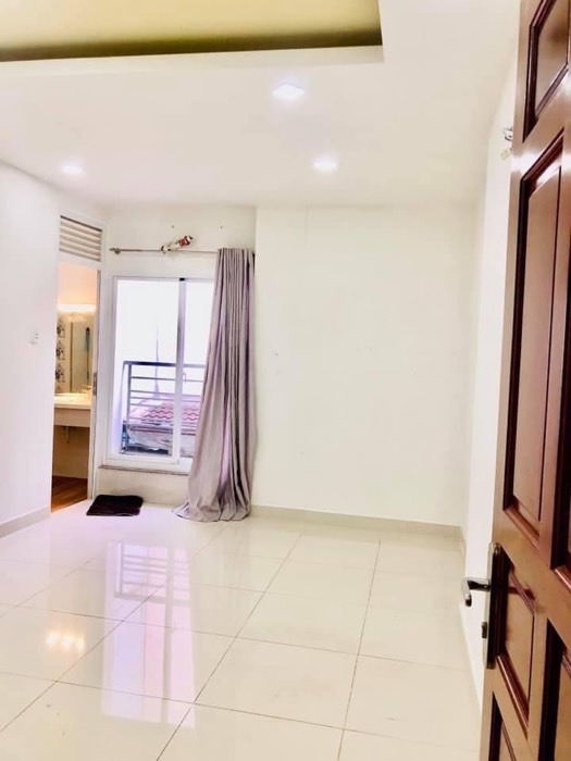Bán nhà 5 tầng, 77m², vị trí kinh doanh đắc địa tại phường 8, quận Tân Bình