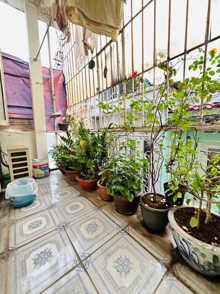 Nhà 3 tầng 38m2 gần Trường học, chợ Tân Bình, giá 4.7 tỷ