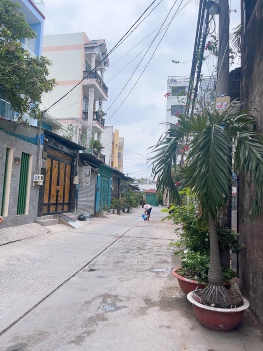 Bán nhà 6 tầng 201m2 hướng Đông, hẻm xe tải tại Bình Trị Đông A, Bình Tân