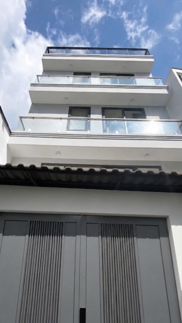 Nhà 5 tầng diện tích 67m2 tại Nguyễn Văn Khối, Gò Vấp, giá 7,5 tỷ thương lượng