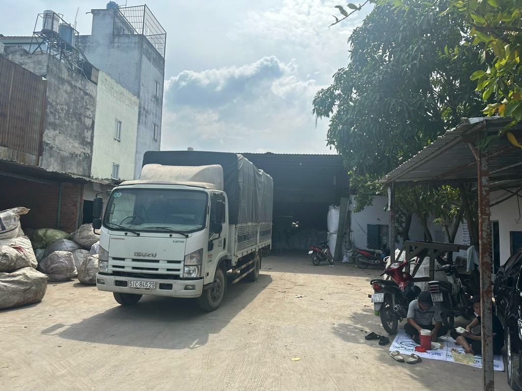 Nhà xưởng VIP 300m2 full thổ cư tại Vĩnh Lộc B, Bình Chánh