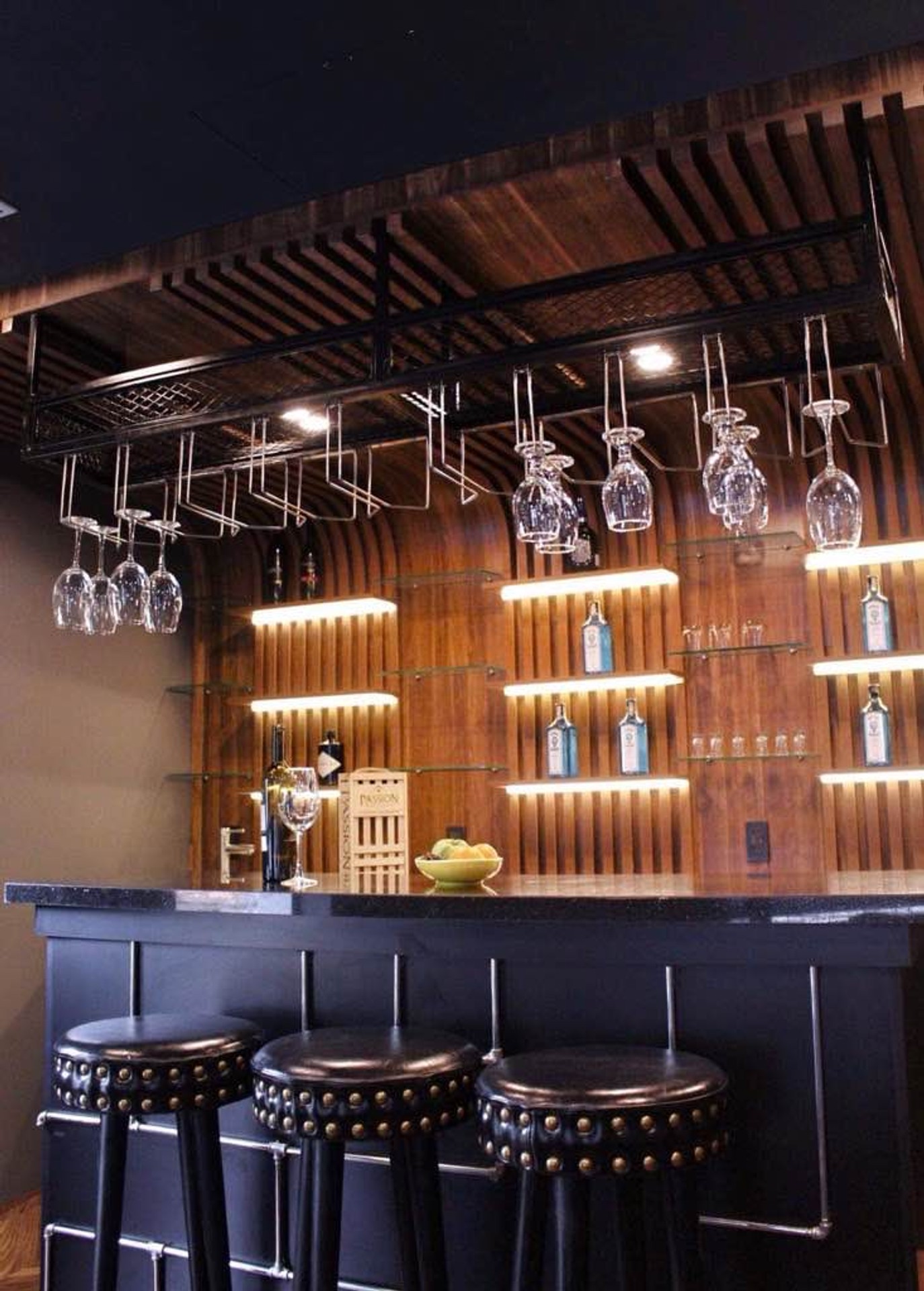 Bán nhà mặt phố rộng 108m2 tại Phường 15, Tân Bình