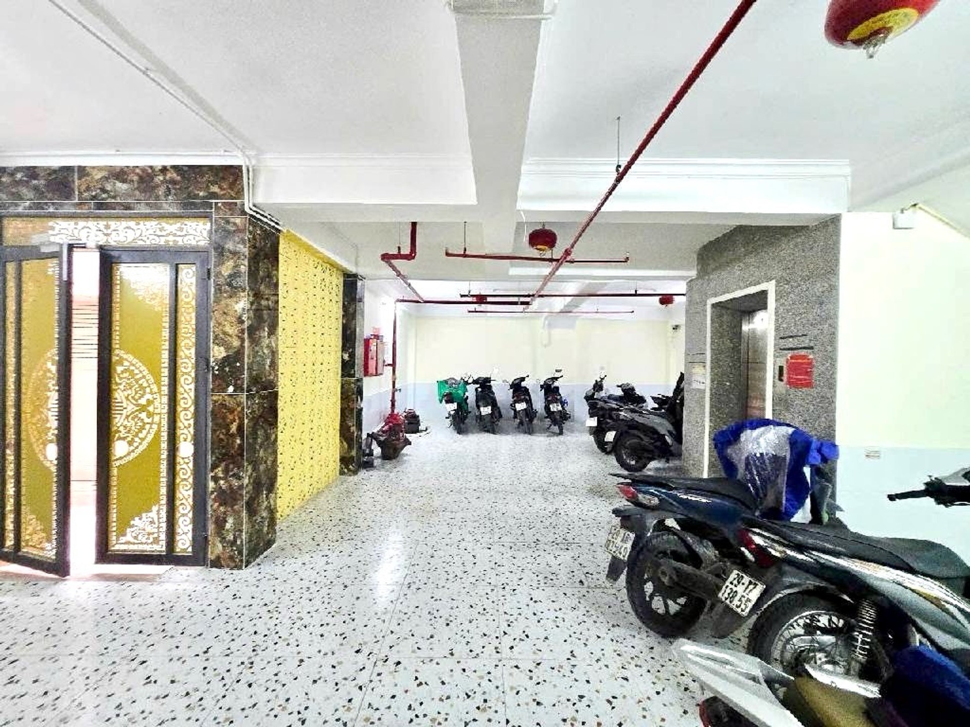 Bán chung cư mini 7 tầng tại Kim Giang, 22 phòng khép kín, có thang máy