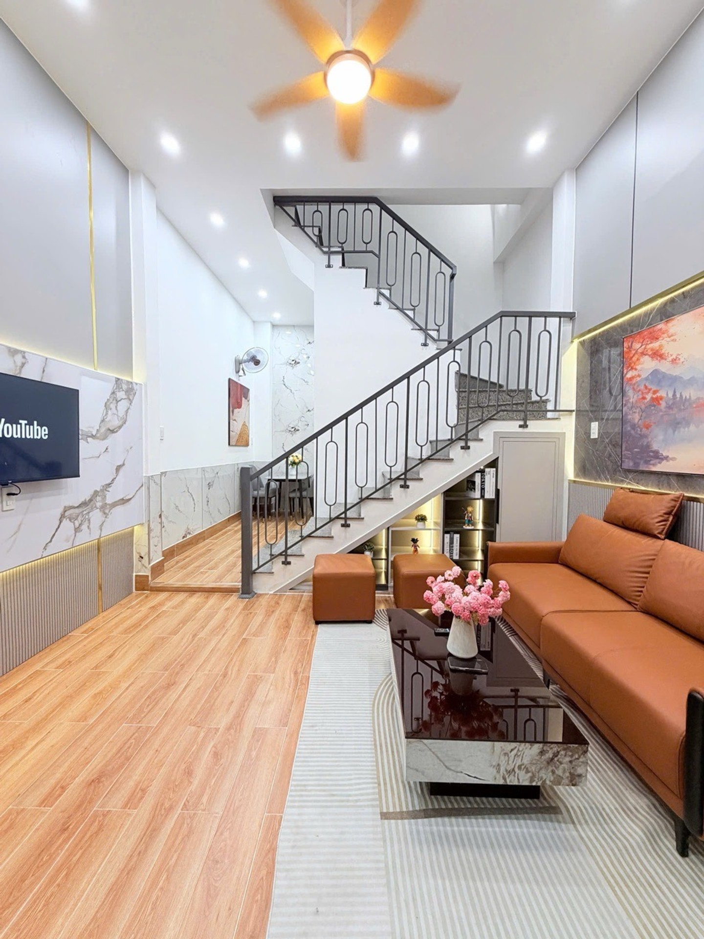 Nhà 3 tầng diện tích 30,2m² tại khu vực Hoàng Diệu- Ngay Cầu Rồng