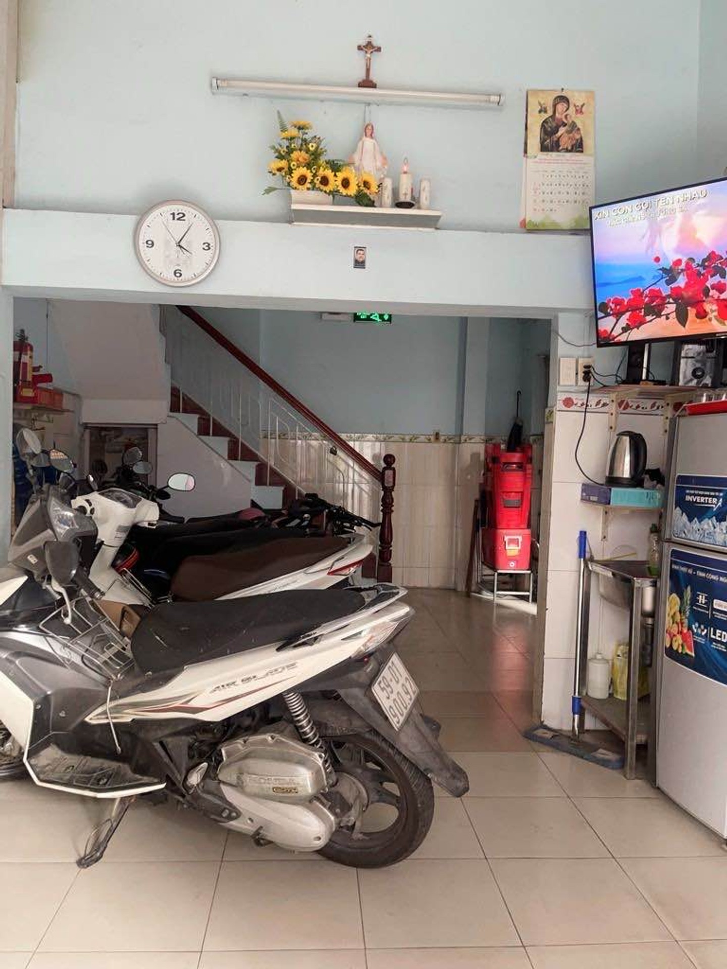 Bán nhà 5 tầng, 4 phòng ngủ tại Nghĩa Hòa, giá 8.5 tỷ