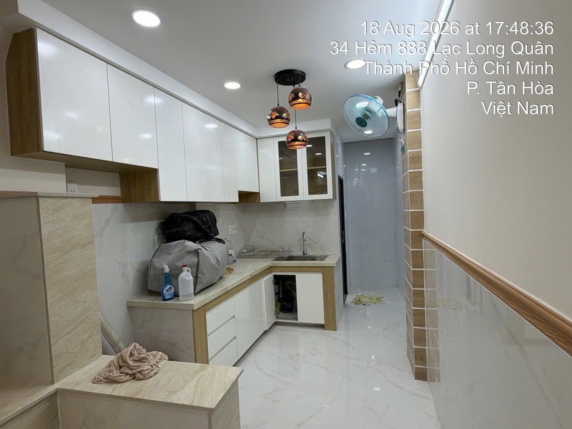 Sổ 2026 – 3 tầng, 4PN – hẻm xe hơi Lạc Long Quân – 4,78 tỷ