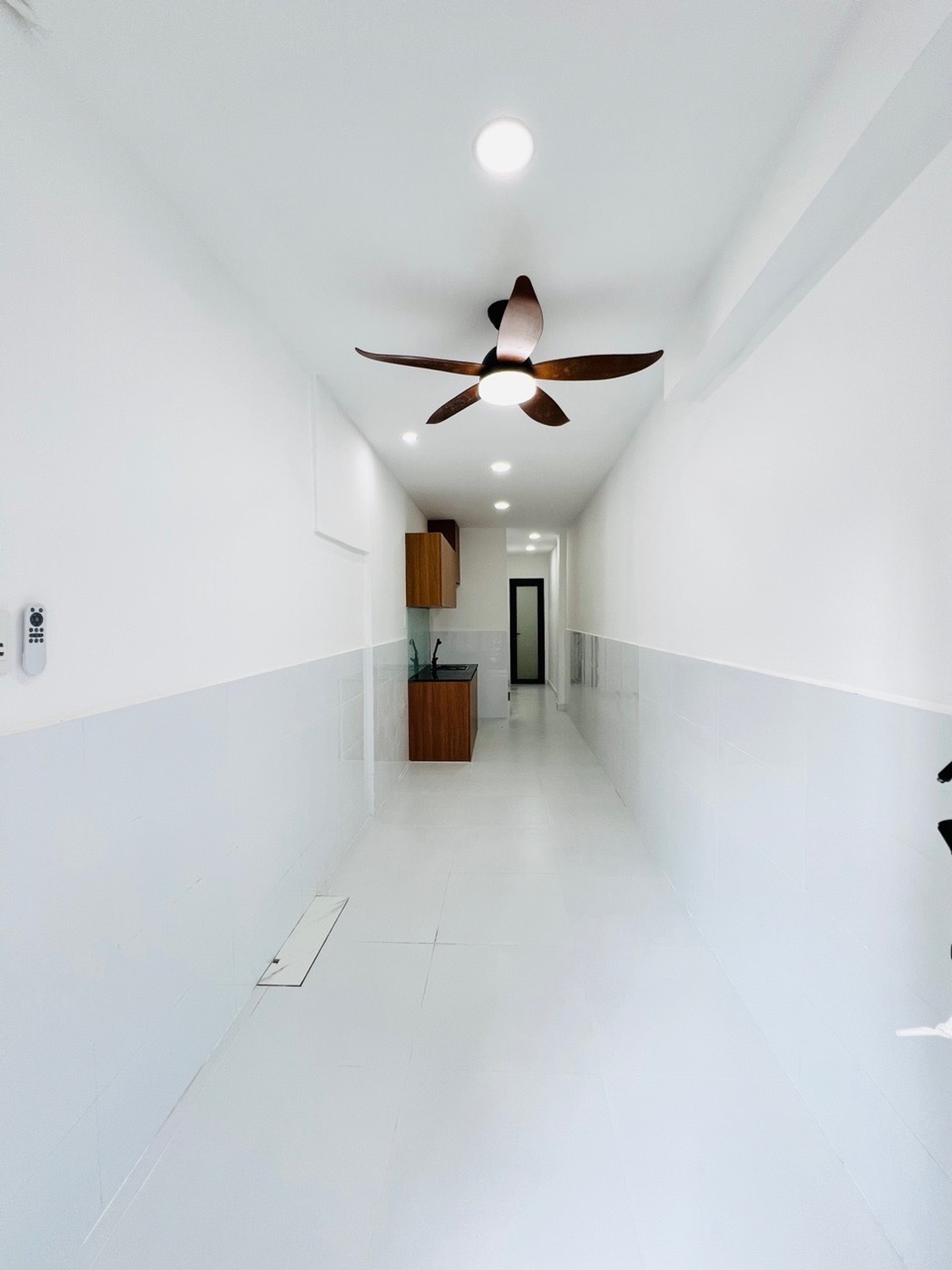 Bán nhà riêng 2 tầng 3 phòng ngủ tại Bình Đông, hẻm xe hơi, pháp lý rõ ràng