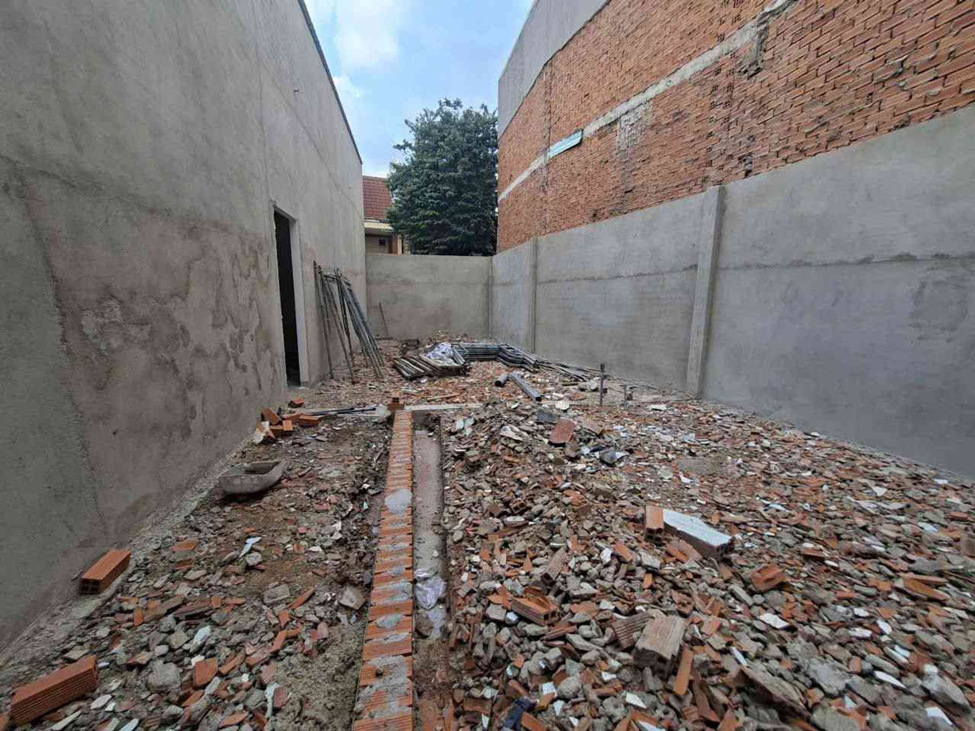 🔥 KHU ĐẤT 500M² – 6 CĂN NHÀ CHO THUÊ – NGANG 11M, NỞ HẬU 13M – DÒNG TIỀN 30TR/THÁNG
