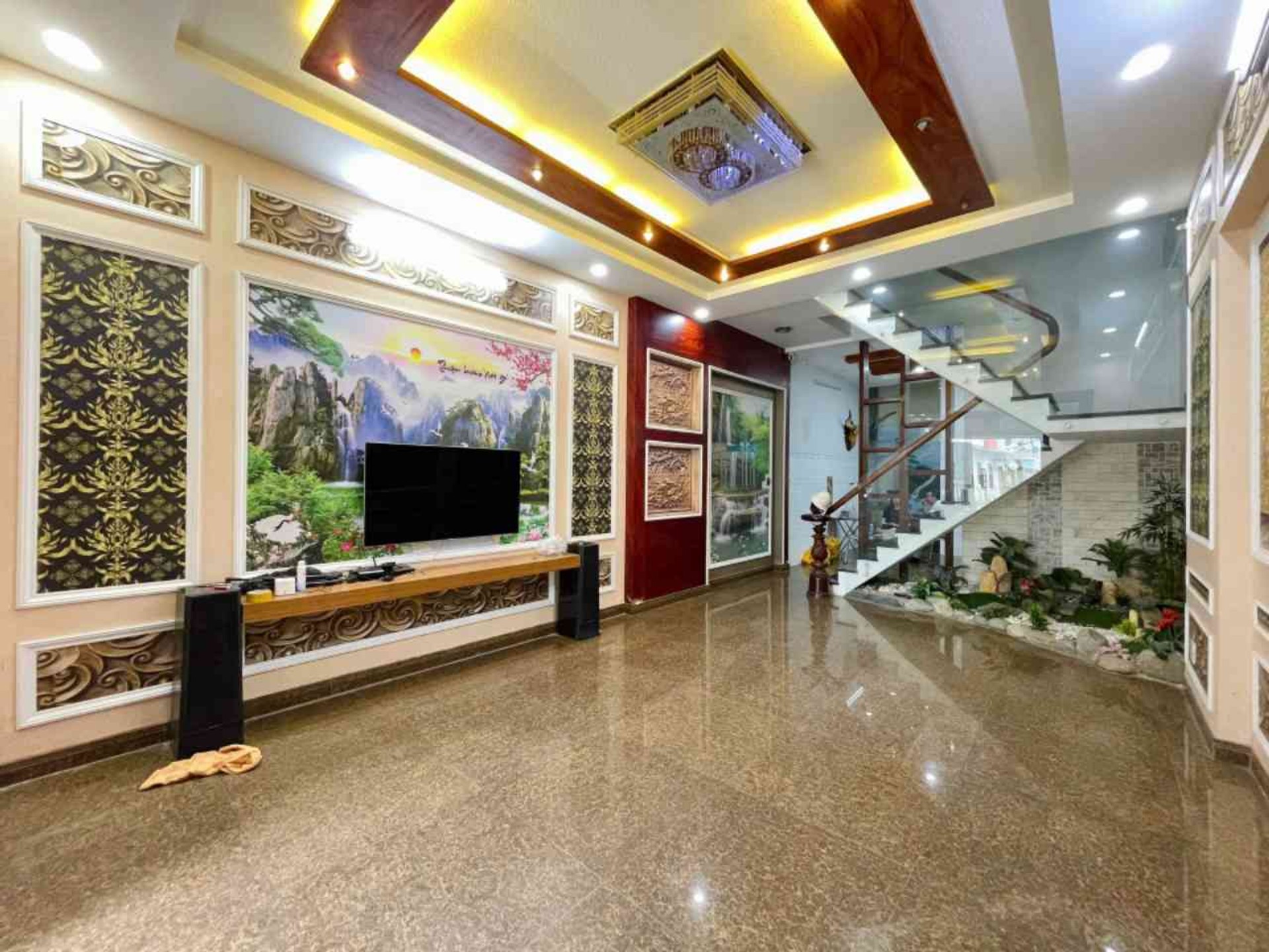 Bán nhà riêng 4 tầng 4 phòng ngủ tại Phan Huy Ích, hẻm ô tô, pháp lý rõ ràng