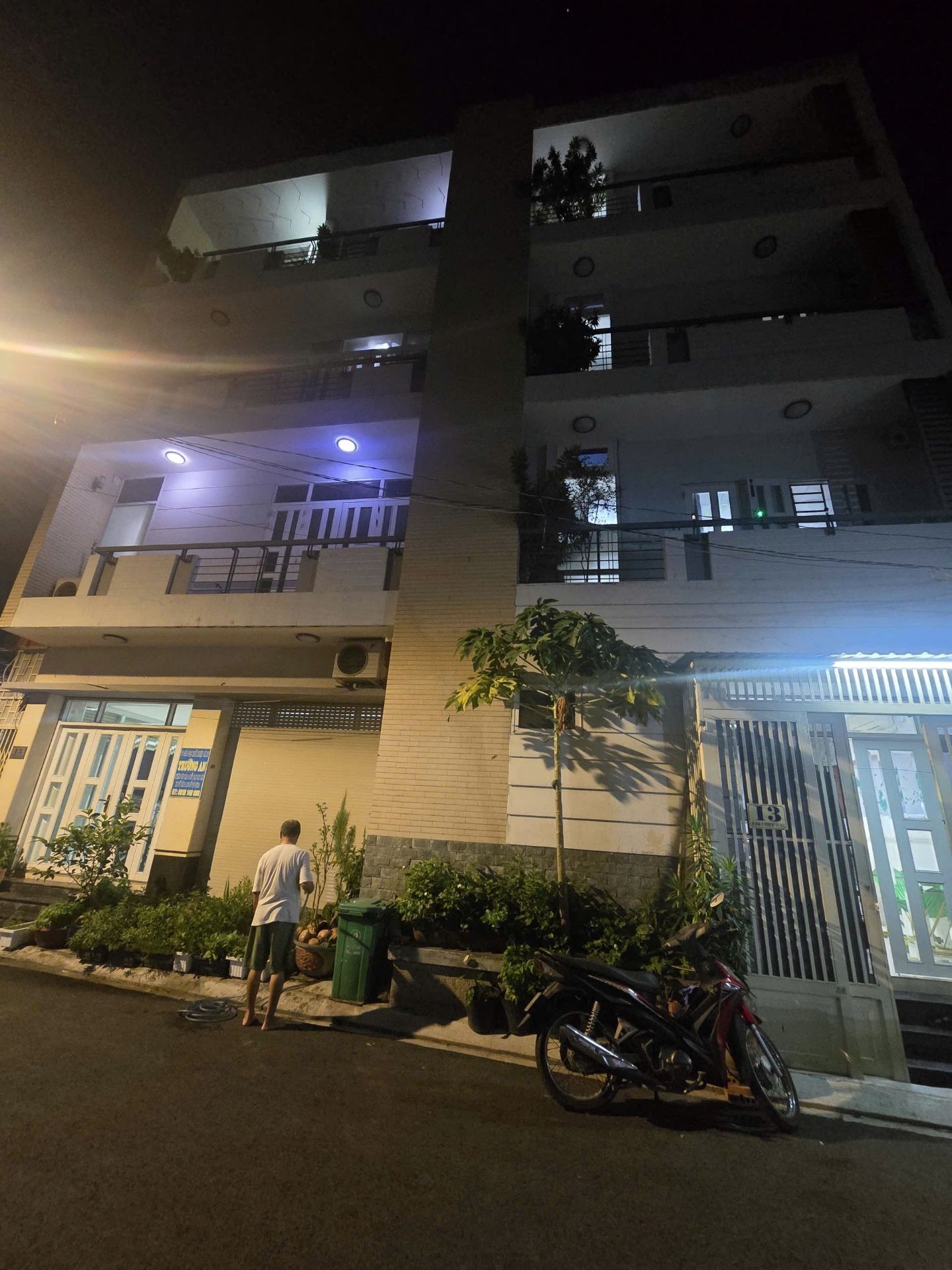 Cơ hội hiếm có: Nhà góc 2 mặt tiền Đỗ Hành, giá tốt giảm sâu