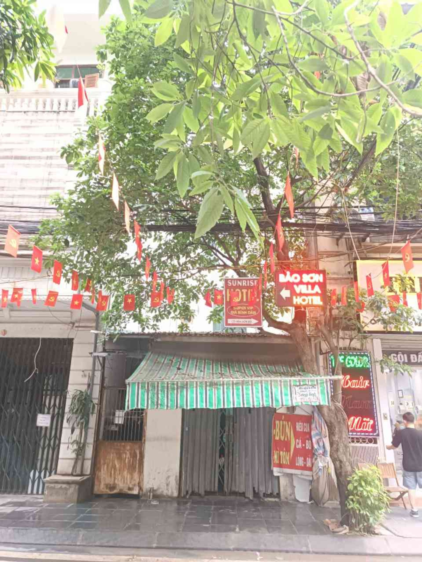 Bán nhà Ngụy Như Kon Tum 40m phân lô ô tô,kinh doanh đỉnh giá 16,8 tỷ