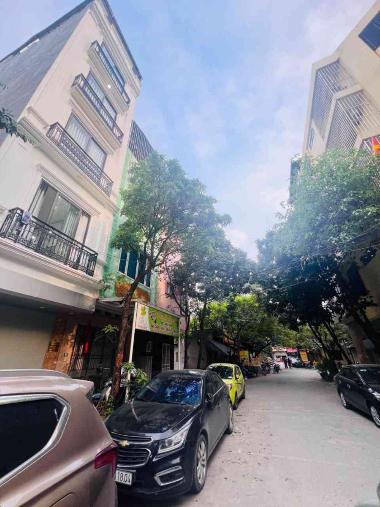🔥 KHU ĐẤU GIÁ NGÔ THỊ NHẬM – VỈA HÈ RỘNG – THANG MÁY– KINH DOANH ĐỈNH – DÒNG TIỀN SẴN 🔥