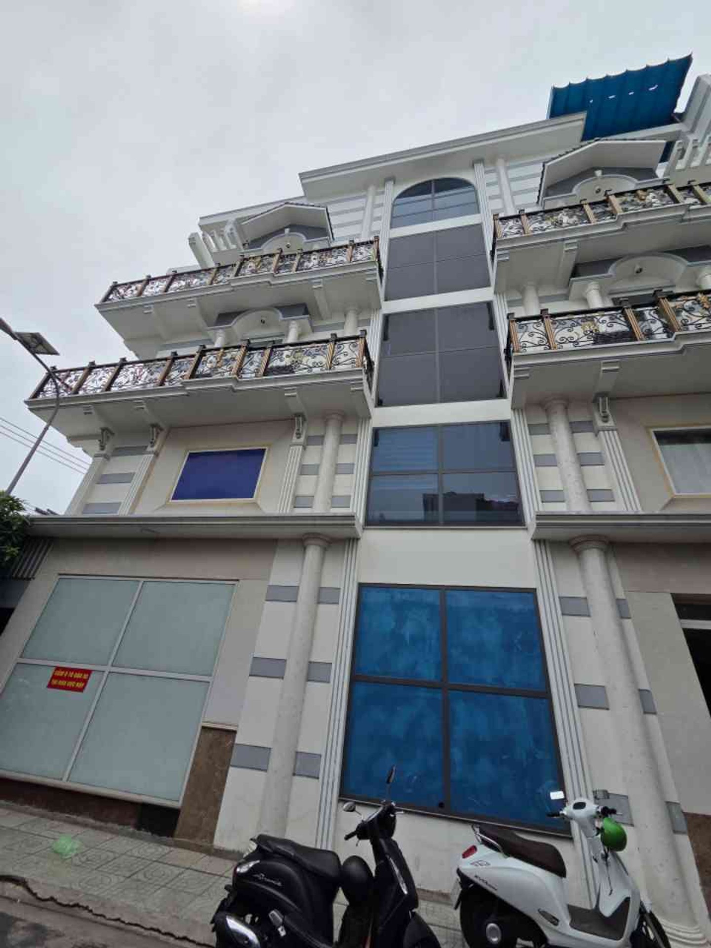 SIÊU PHẨM LÔ GỐC 2 MTKD SẦM UẤT NGÀY ĐÊM NGAY AN DƯƠNG VƯƠNG & TRƯƠNG ĐÌNH HỘI - 5,5x24m - 5 TẦNG
