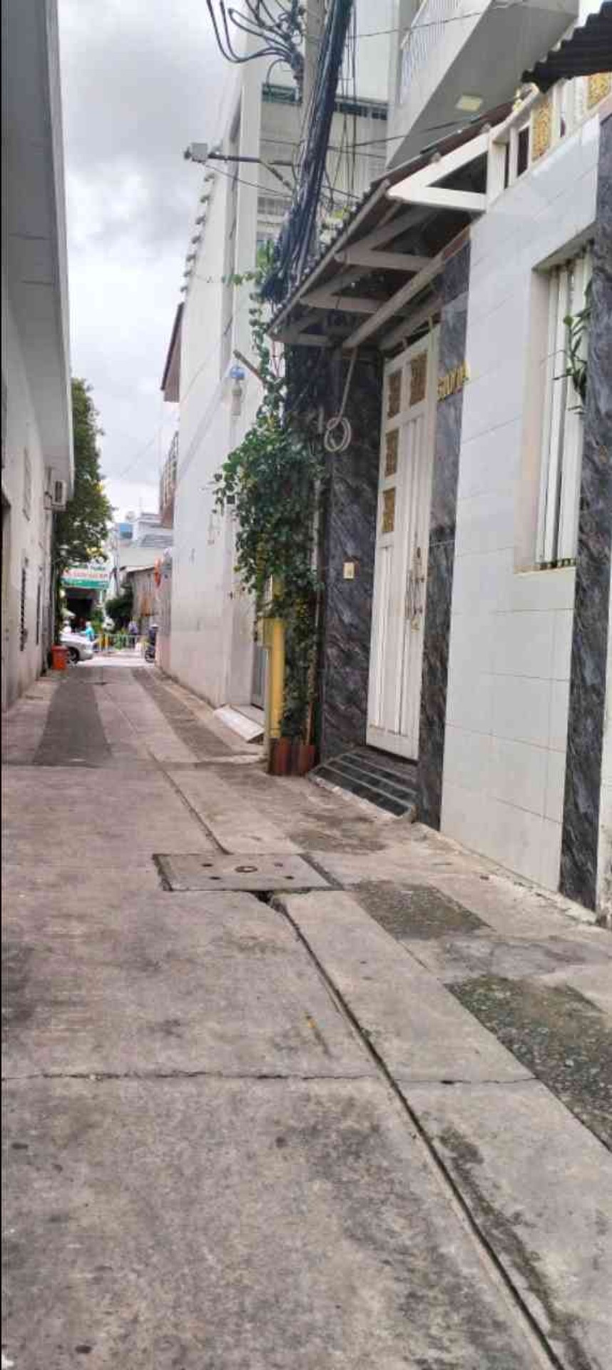 Nhà 3 tầng xinh xắn gần Aeon Mall Tân Phú - sống tiện nghi ngay trung tâm