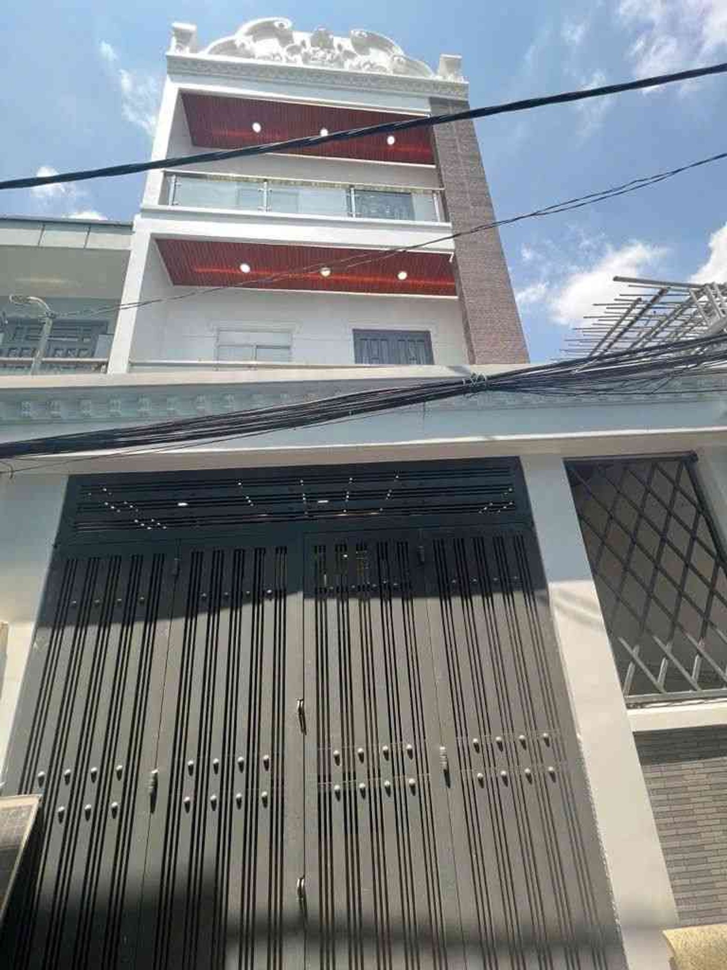NHÀ GIÁ TỐT TÂN KỲ TÂN QUÝ, GIÁP TÂN PHÚ – 65M² – 3 TẦNG – HẺM 4M – 5.7 TỶ