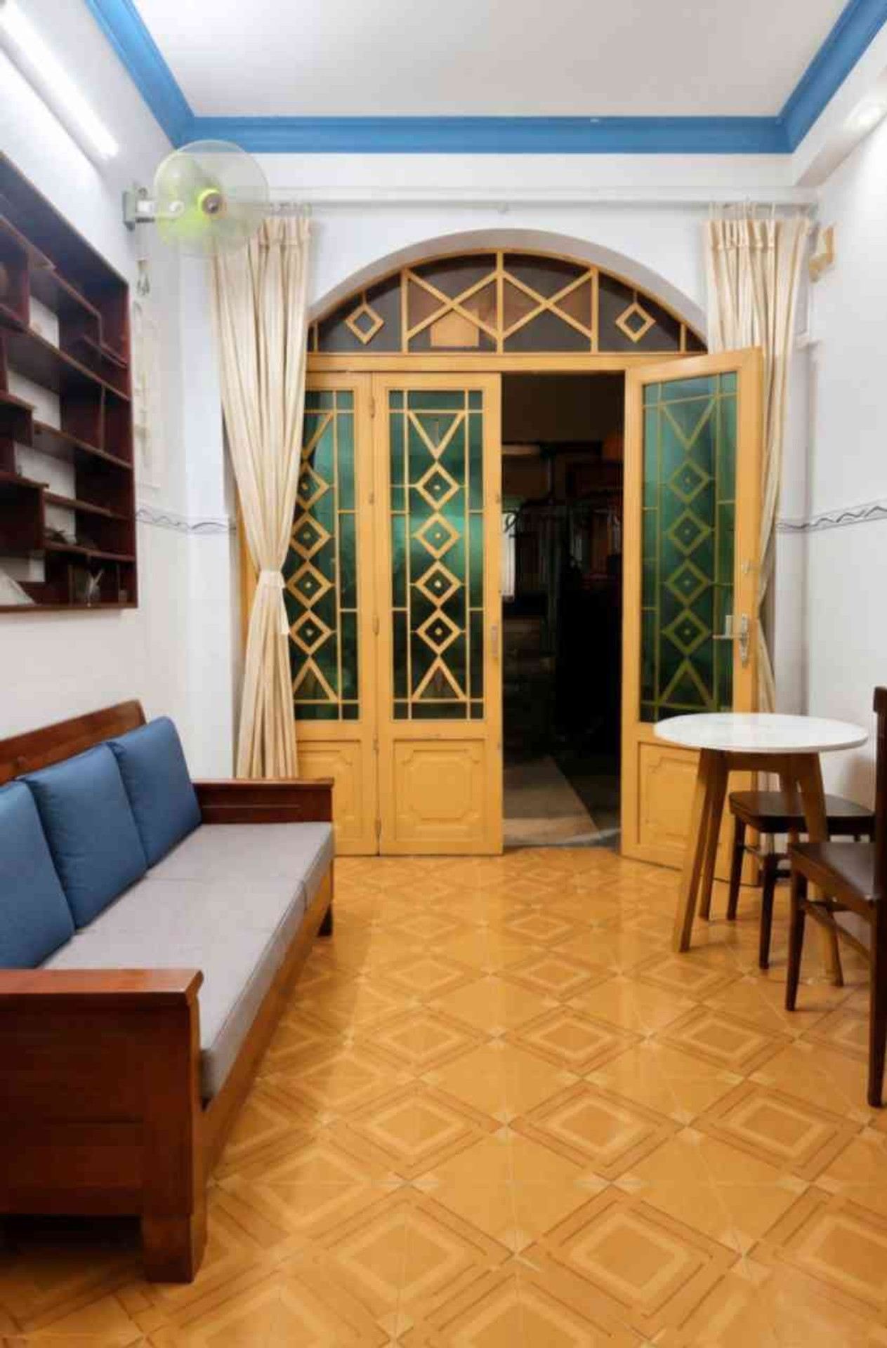 Nhà Hẻm Xe Hơi Bùi Văn Ba - Cơ Hội Sở Hữu Vàng 86m2, Giá Tốt