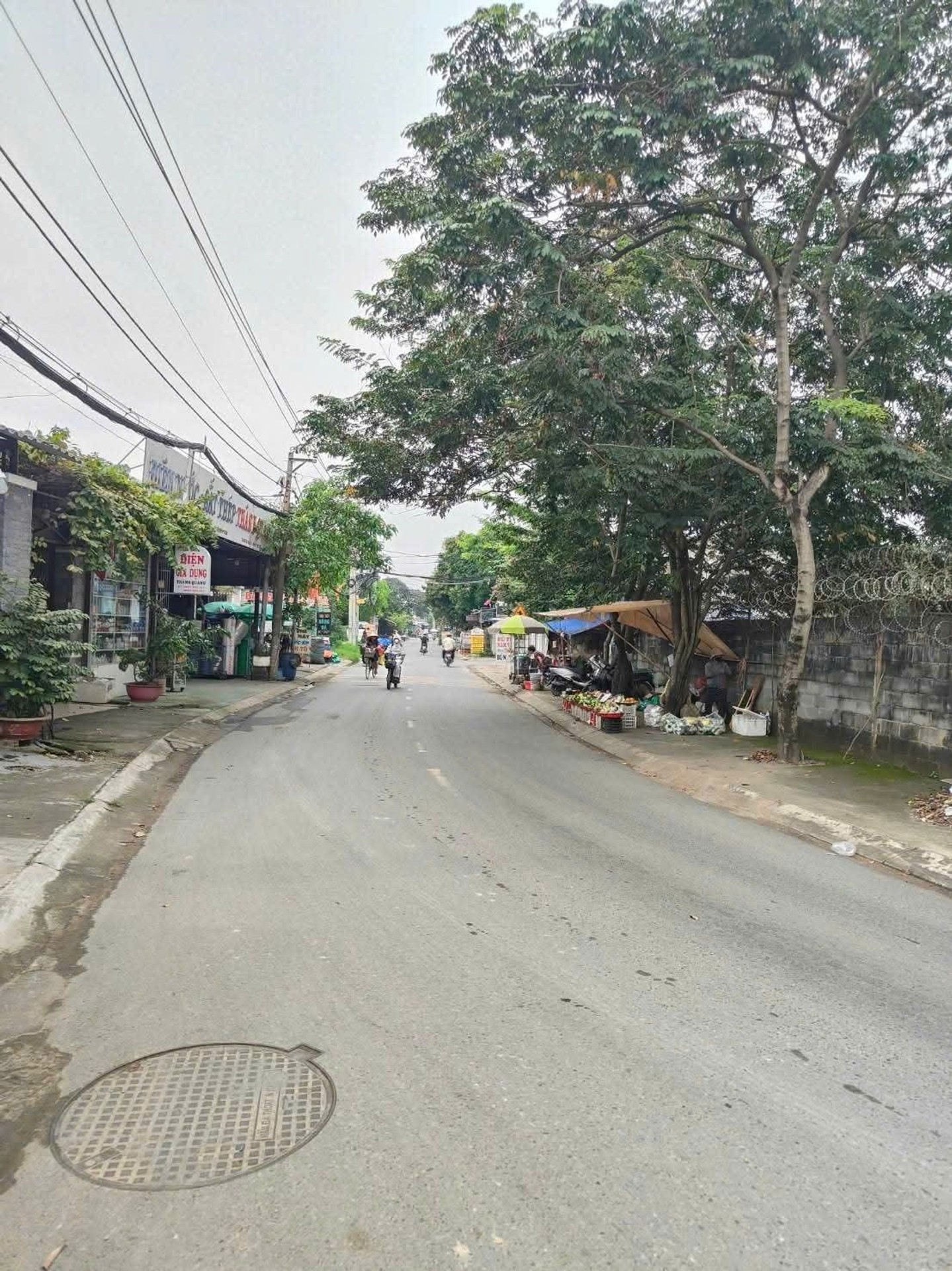 Bán nhà Mt 2 tầng 4x20m Xuân Thới Đông, Hóc Môn 5.x tỷ